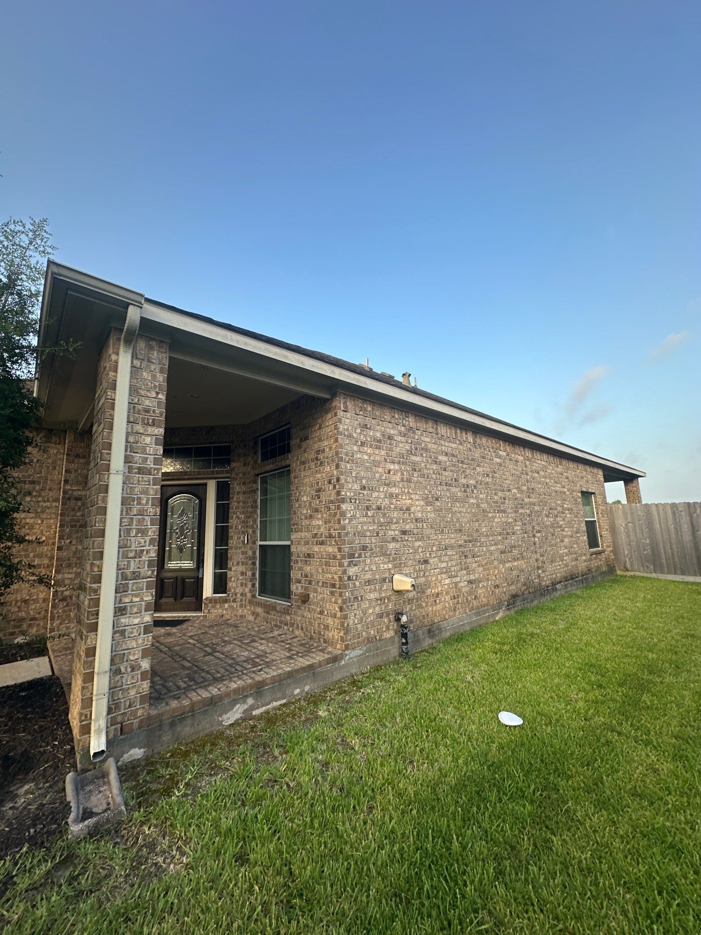 Roof Replacement in Dickinson TX by Roof Repair Company