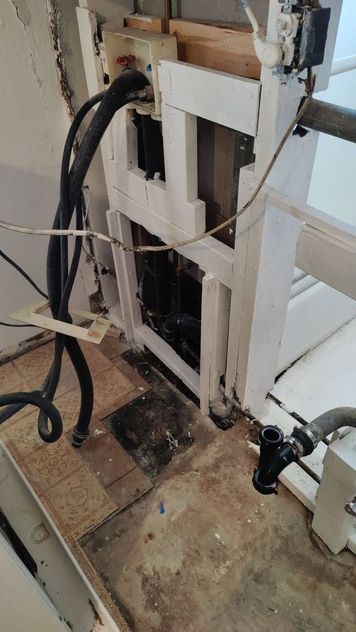 Water Damage by Accountable Home Services
