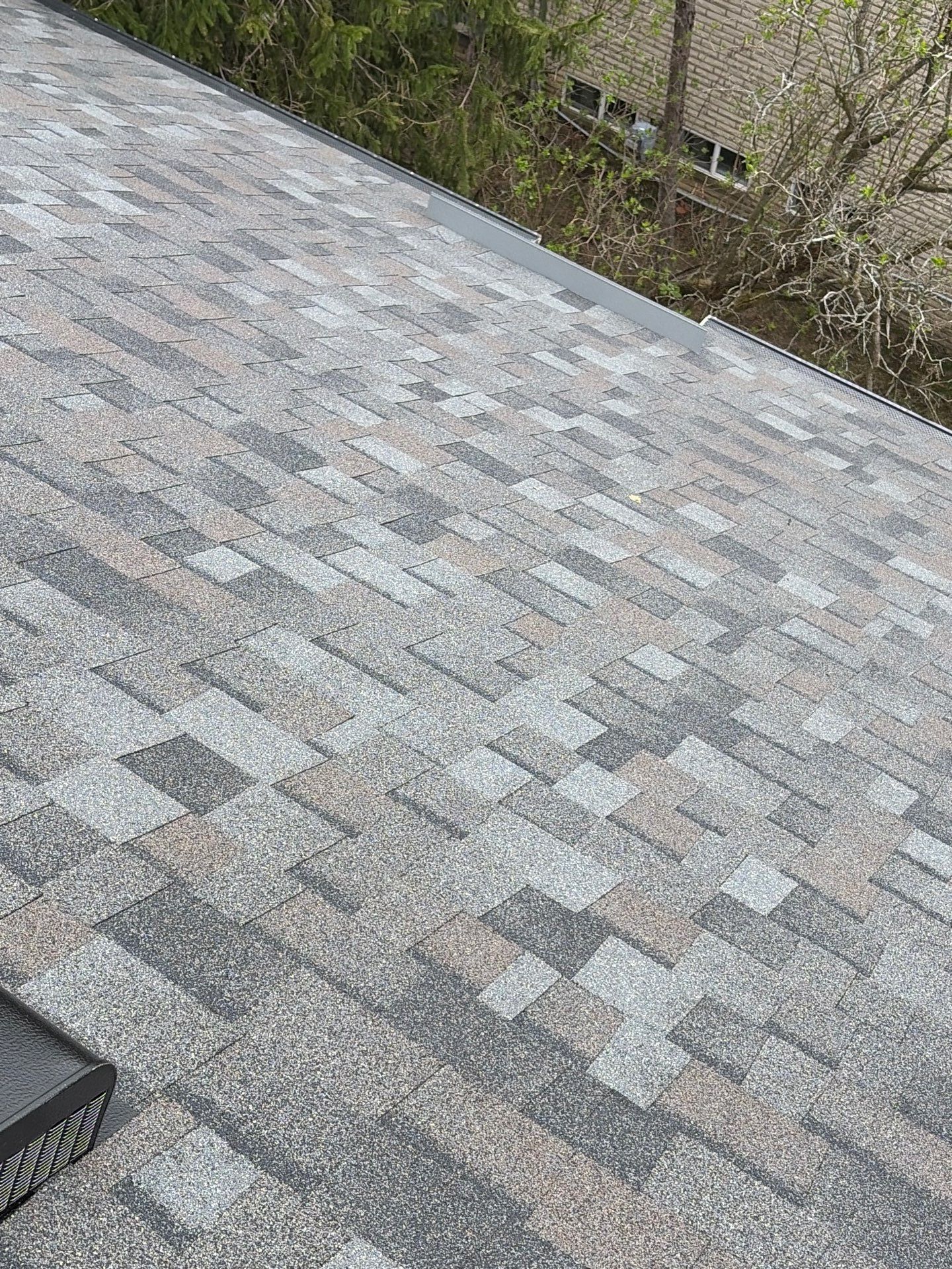 Roof replacement using Owens Corning Starter Shingles by 180 Contractors