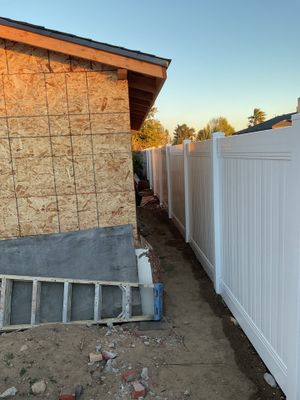 Vinyl Fence Installation