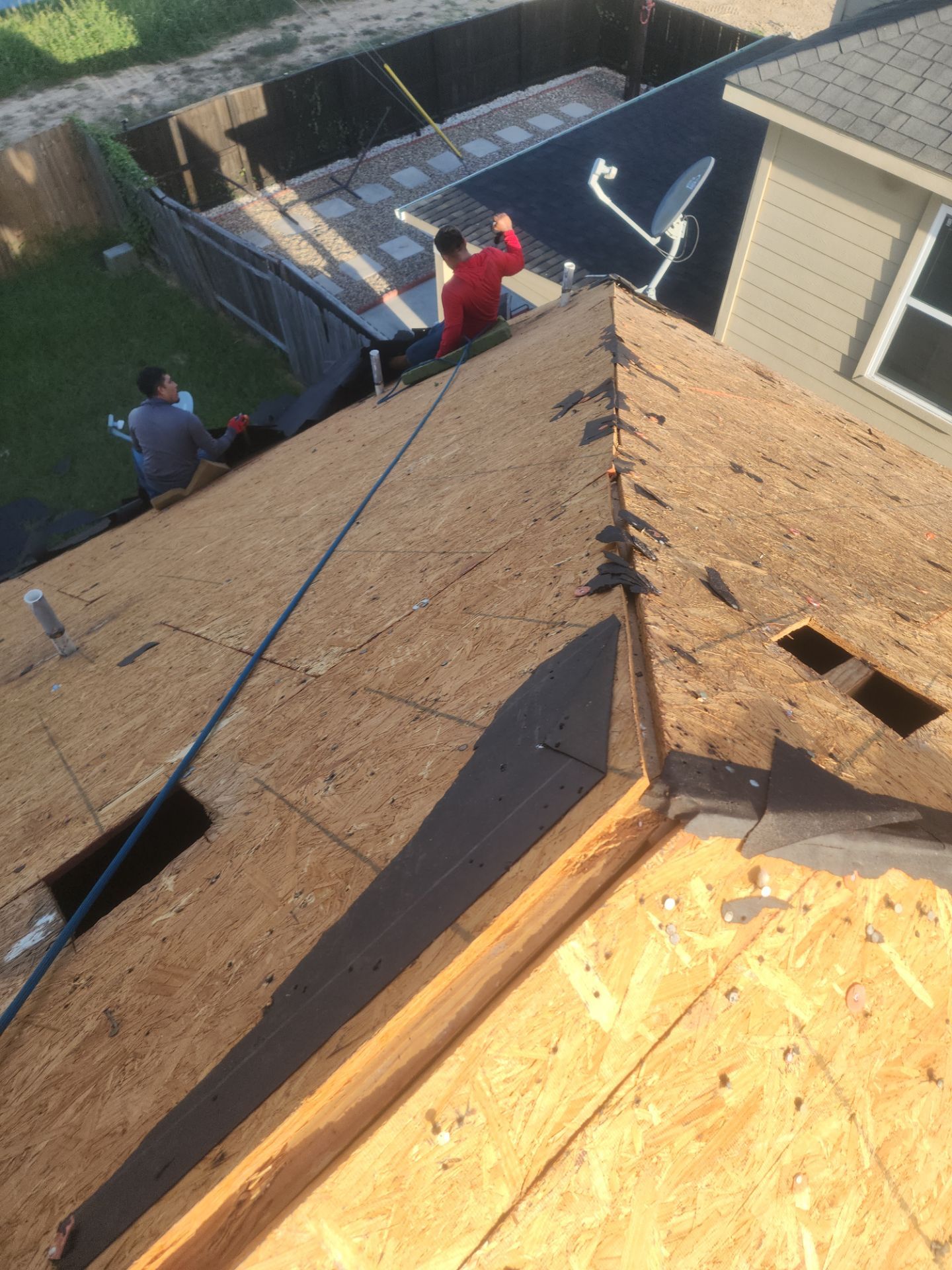 Residential Roofing Installation using Owen's Corning Duration (Lifetime) Shingles by Roof Repair Company