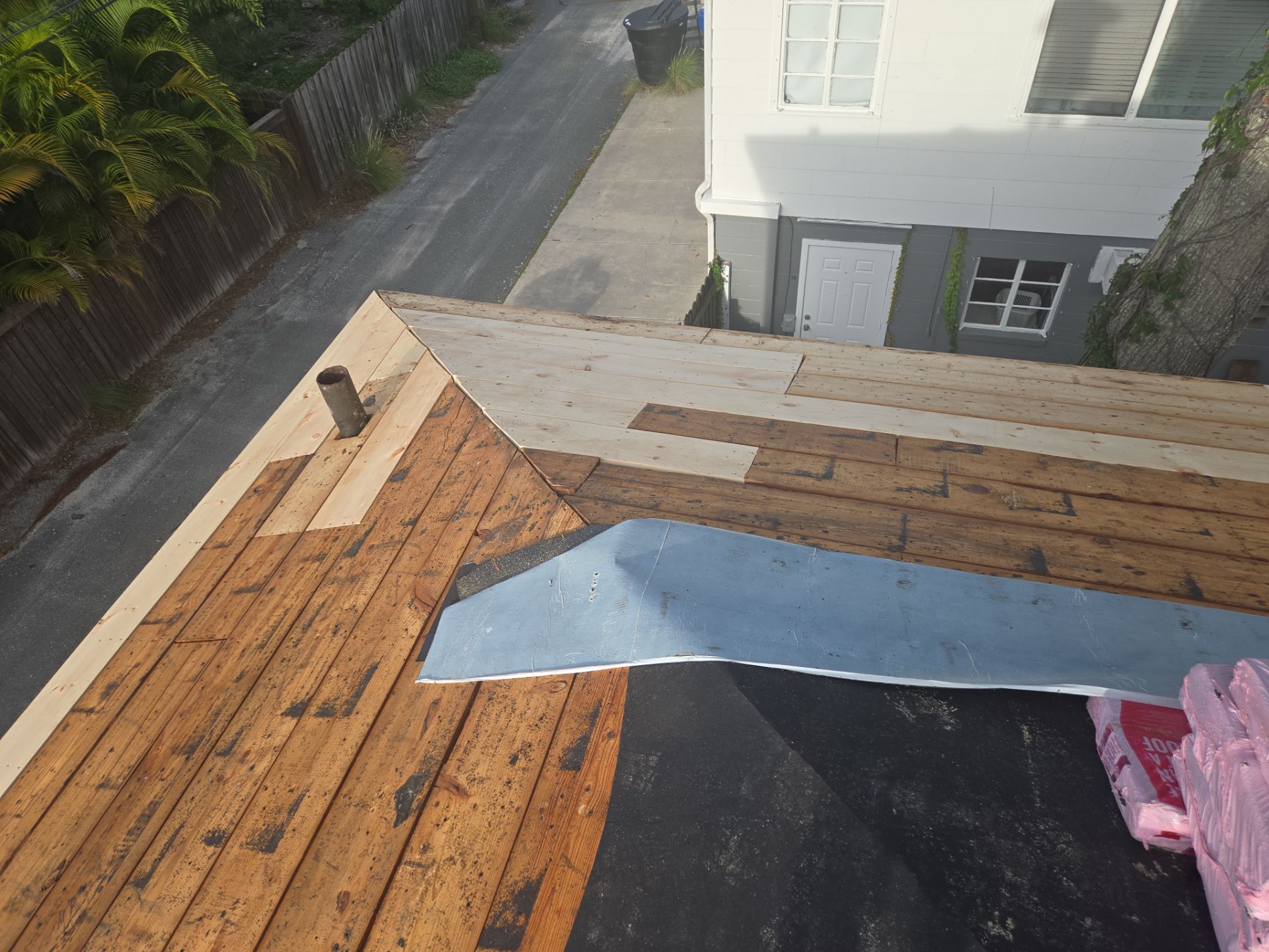 Project in St. Petersburg 33704 by Mitchell Roofing Company LLC 