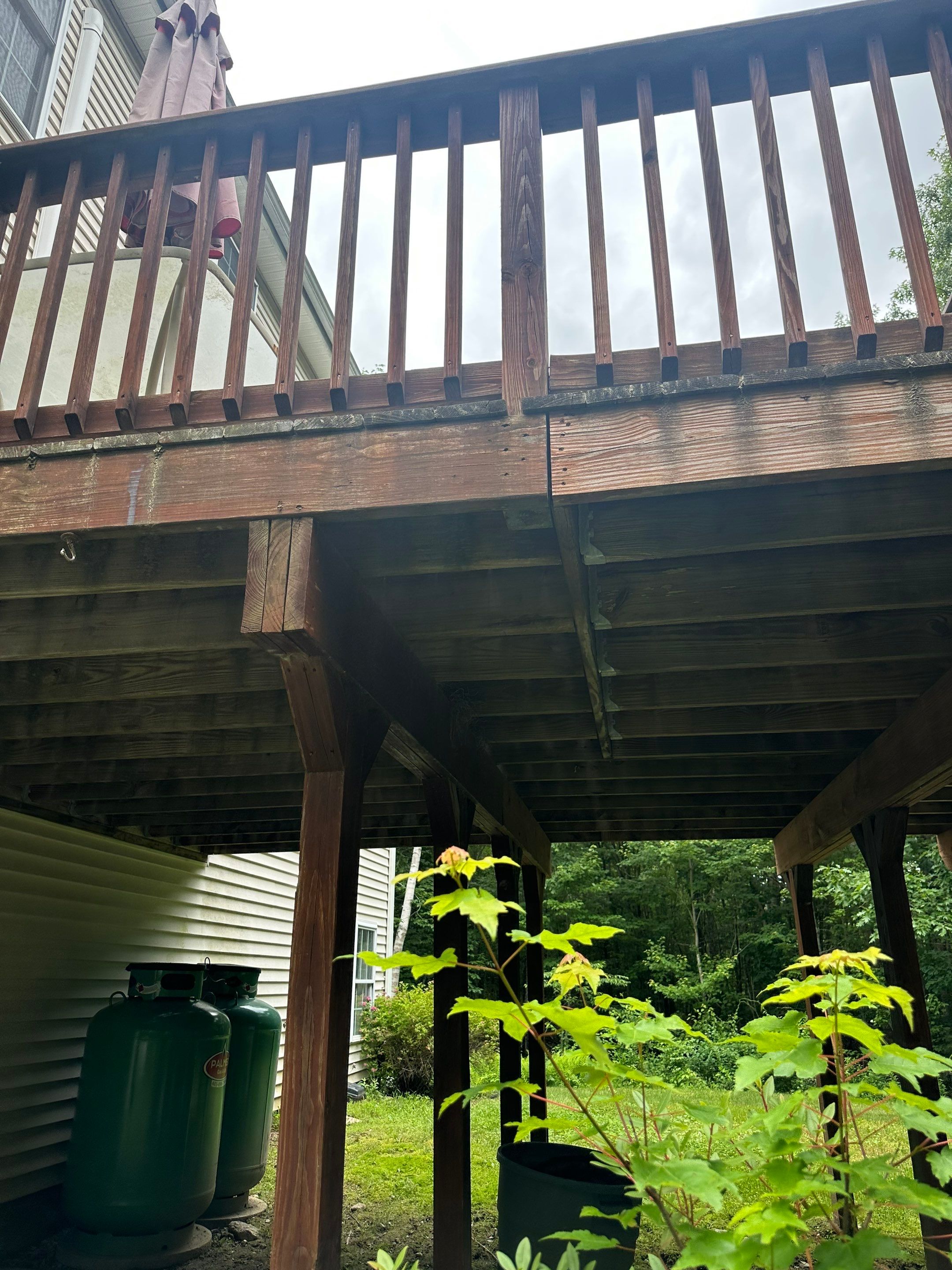 Nottingham Deck Demo - Three Season Build by Tall pine roofing