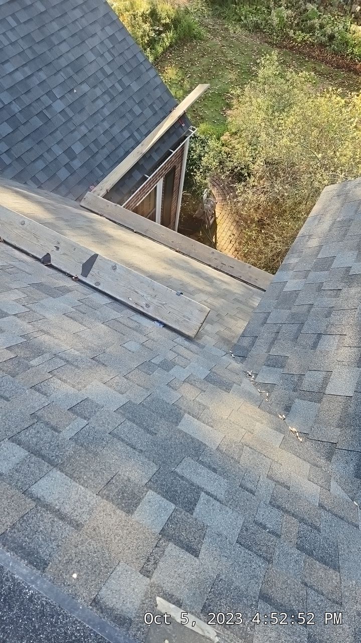 Residential Roofing Installation using Owens Corning TruDefinition Williamsburg gray by A Plus Exterior