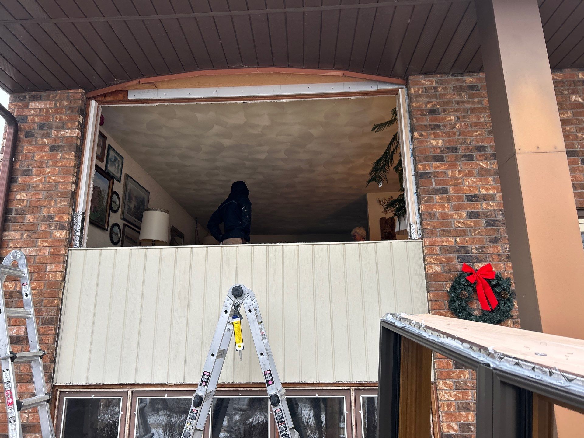 Custom Bay & Bow Window Upgrade with Pella Lifestyle Series by United Windows and Siding LLC