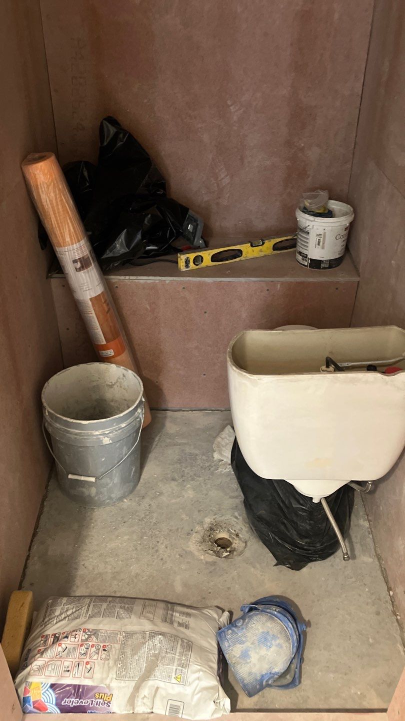 New Tile Shower and Bath Floors by Footprints Floors of Nashville