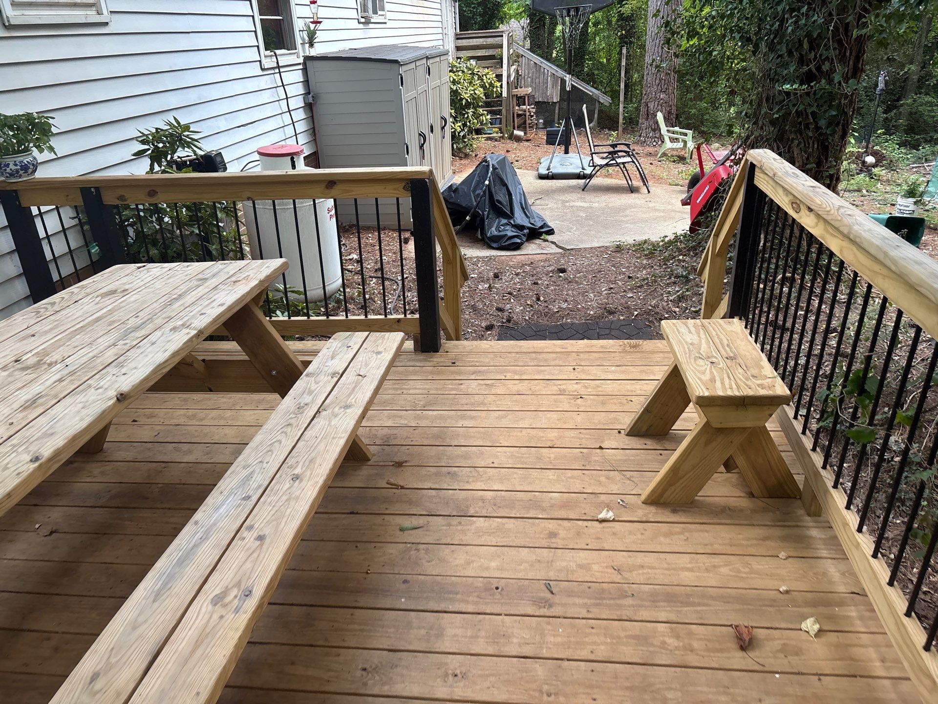 Deck using Wood Sealant by DuraSeal