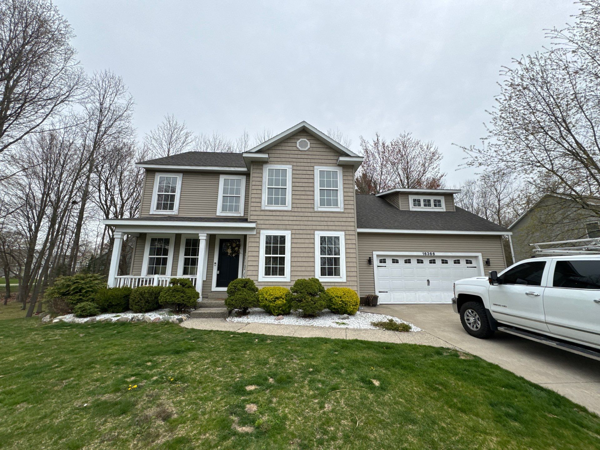 Exterior home painting. by Gordon Painting