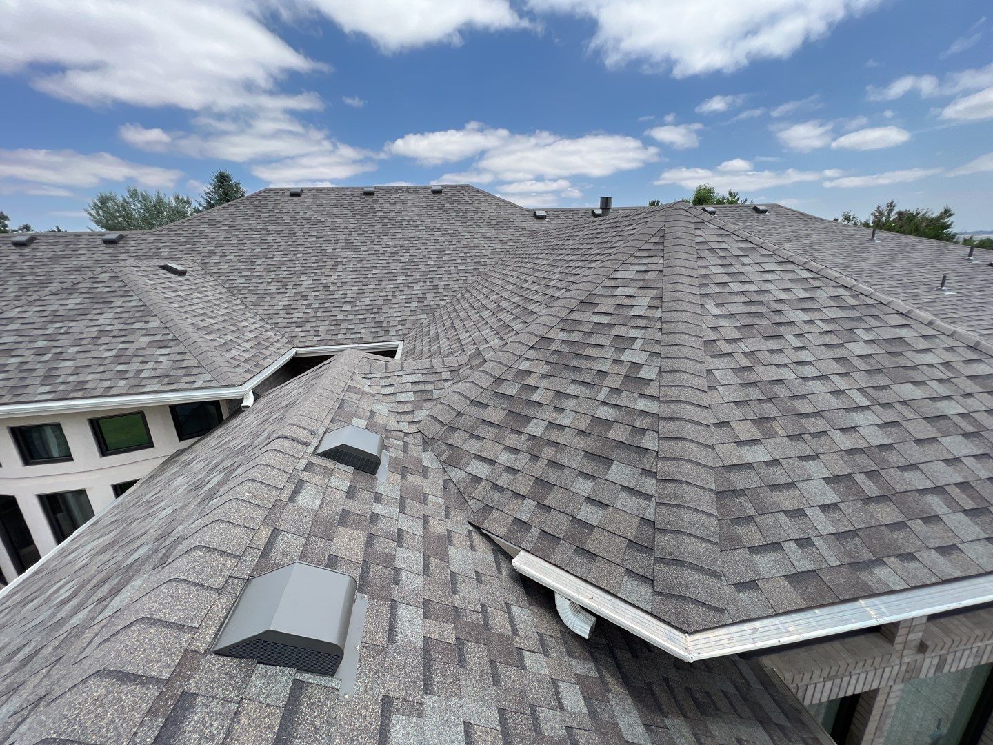 Residential Roofing Installation using Owens Corning TruDefinition - Driftwood  by A to Z Roofing