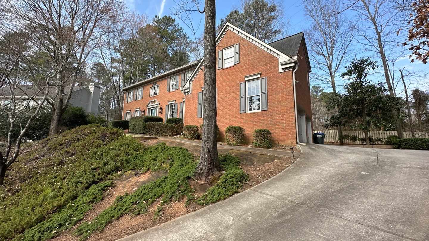 Residential Roofing Installation using Owens Corning Quary Gray by Inspector Roofing and Restoration