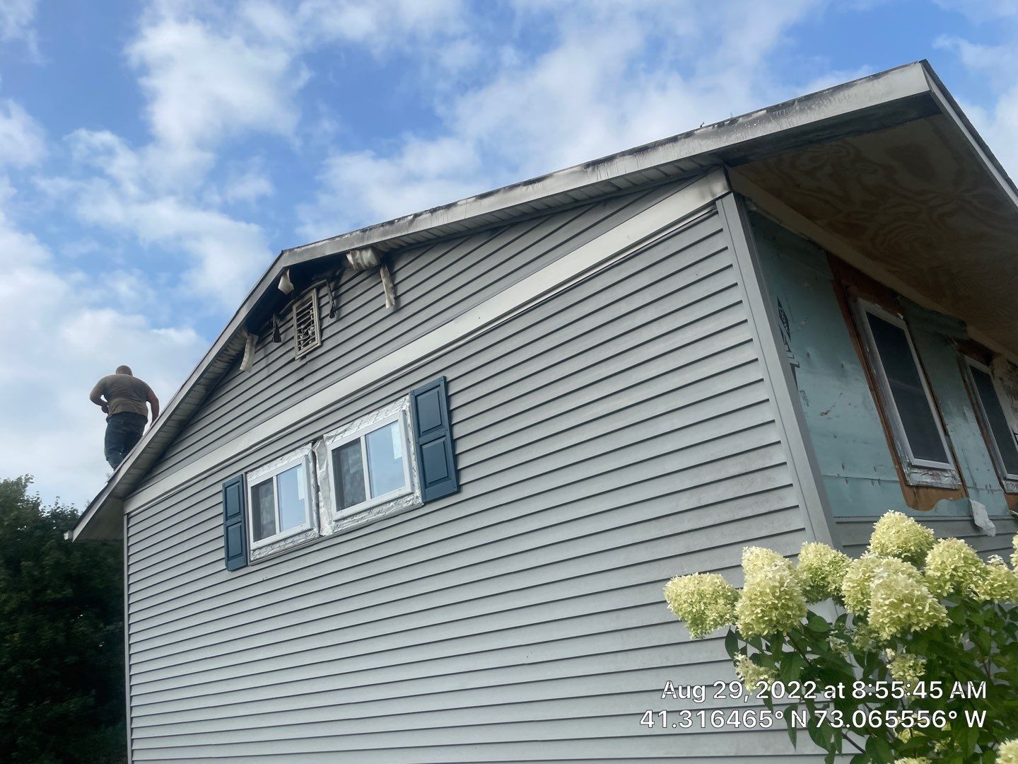 Fire Damage using Certainteed Mainsteet D4 and Owens corning quarry gray by A Plus Exterior