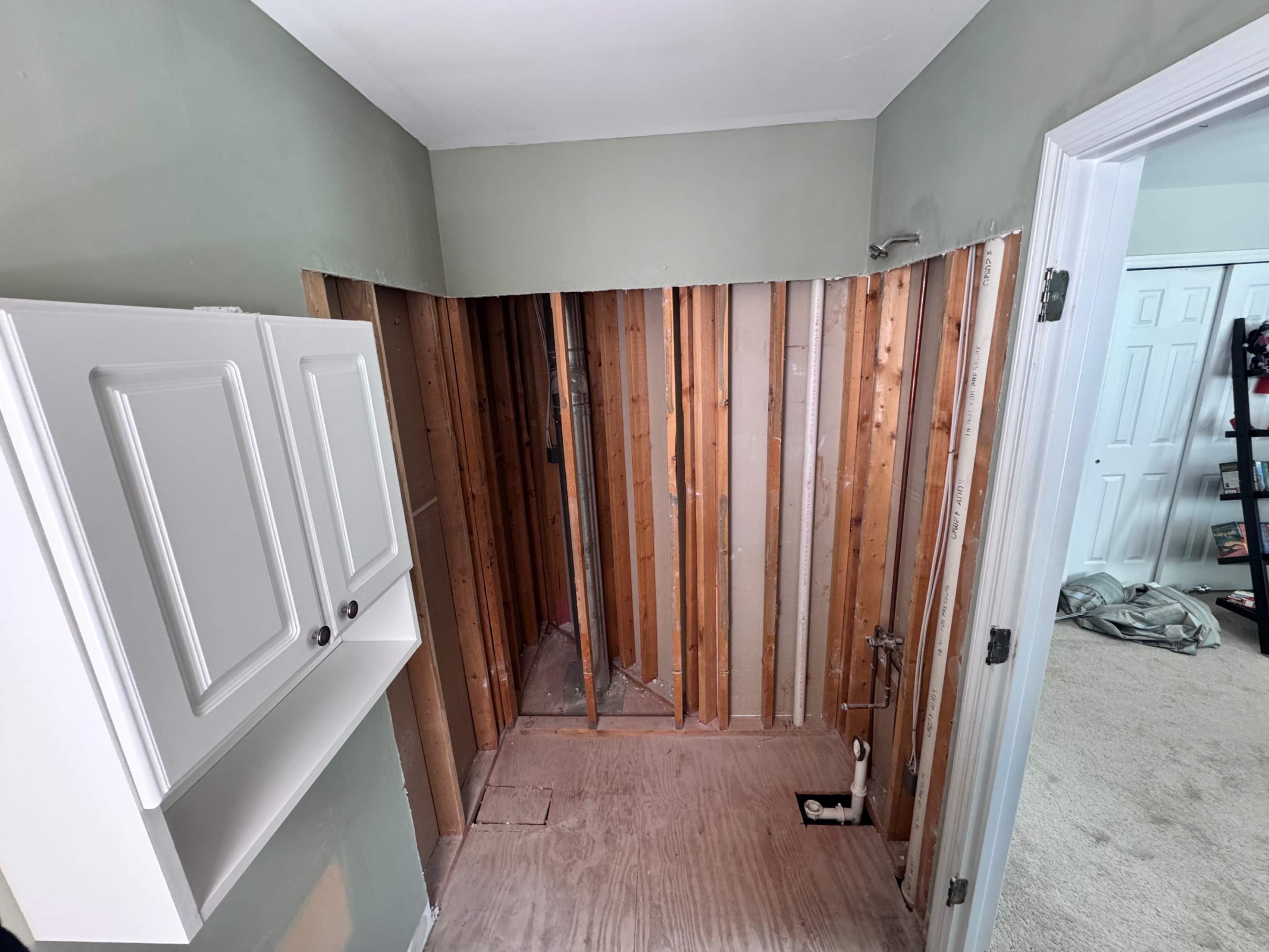 Tub to walk-in shower by Prudencio