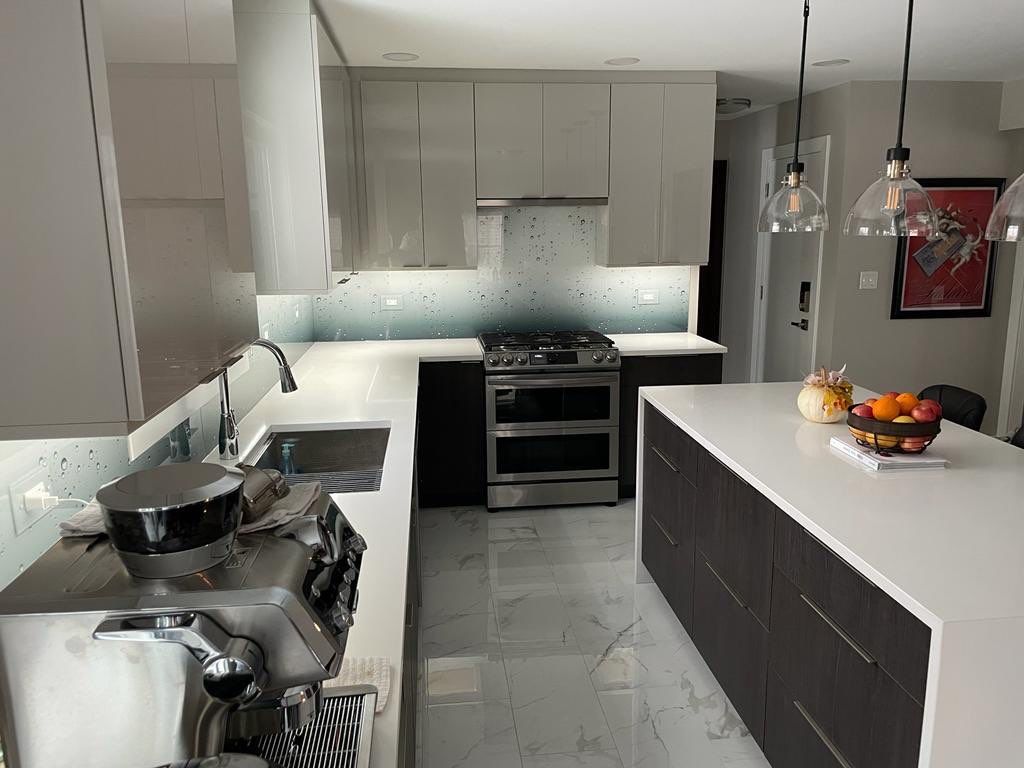 Let It Rain Kitchen Remodel using IMAGIO Solid Glass Backsplash by IMAGIO
