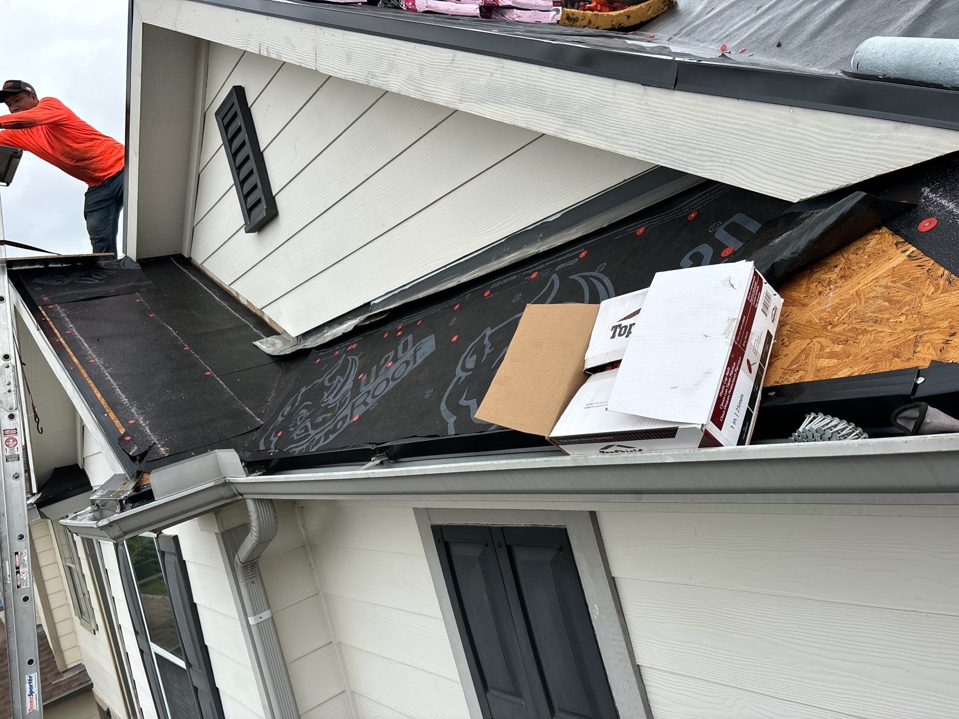 Residential Roofing Repair using Owen's Corning Duration (Lifetime) Shingles by Roof Repair Company