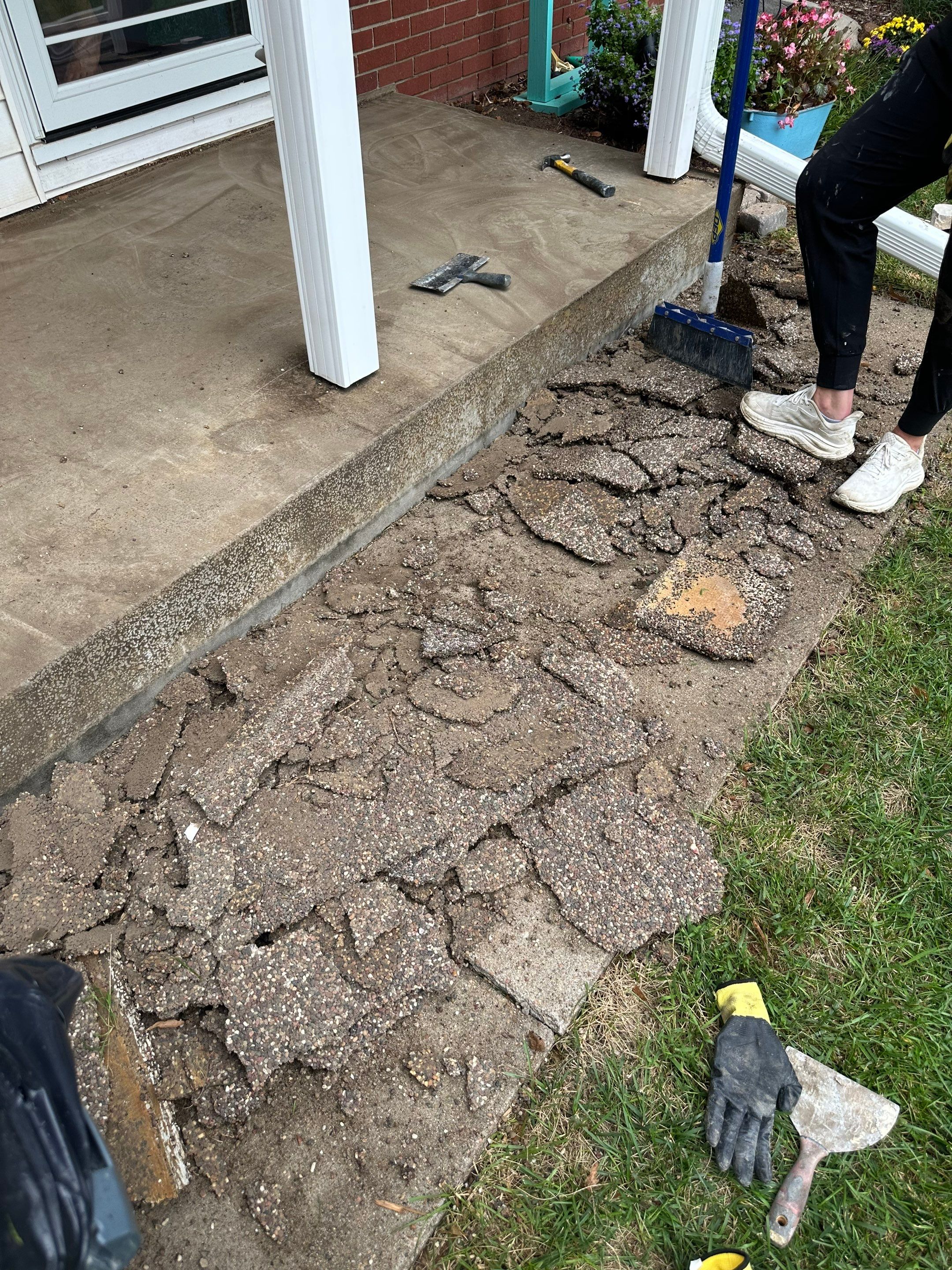 Lincoln Front Porch Restoration with Hybrid Flake Coating by Goat Coatings