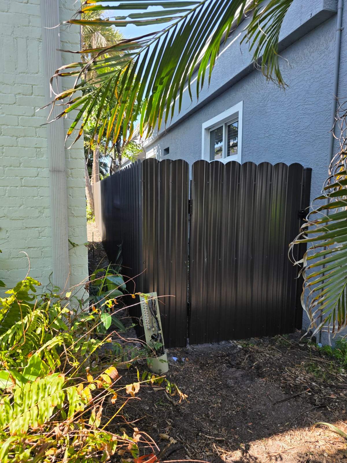 Metal Fence for Illusions Salon & Spa in Punta Gorda by True Fence LLC
