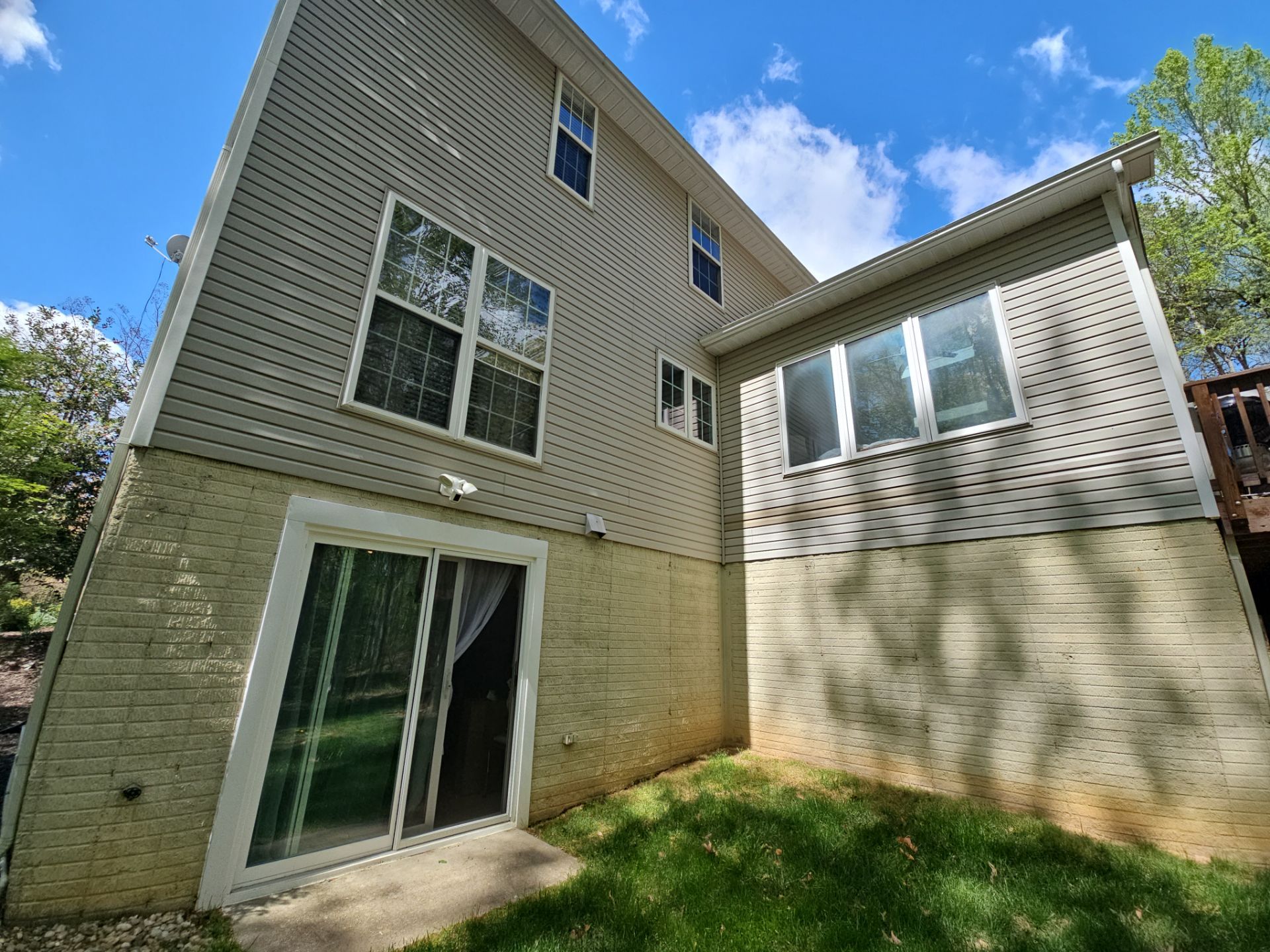 Whole house window replacement by Window Depot of Annapolis