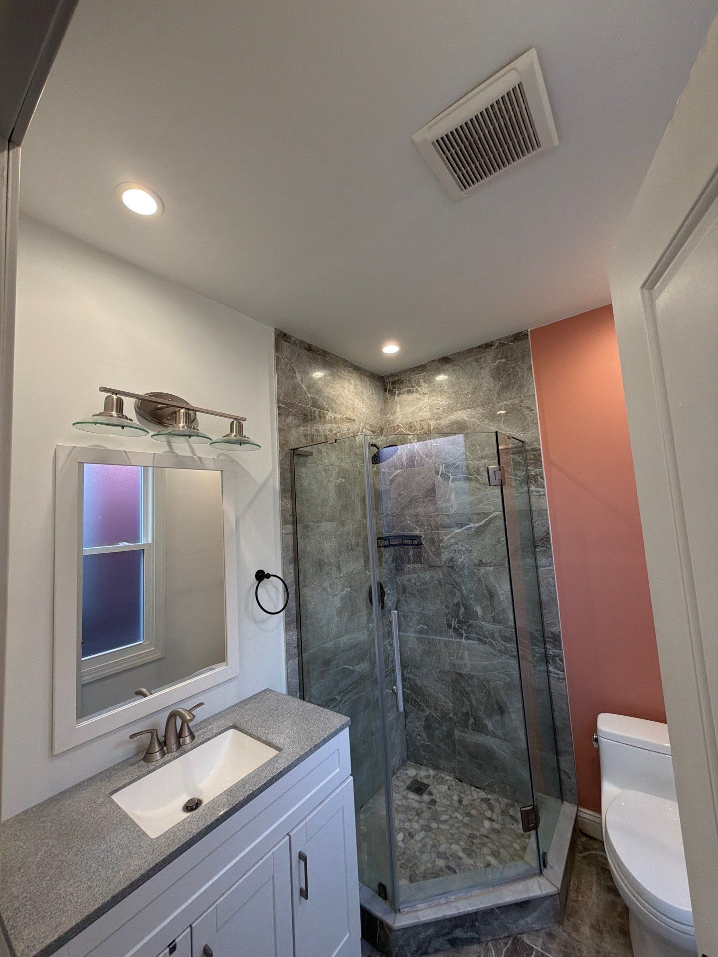 Interior Refresh in Graduate Hospital by Groovy Hues