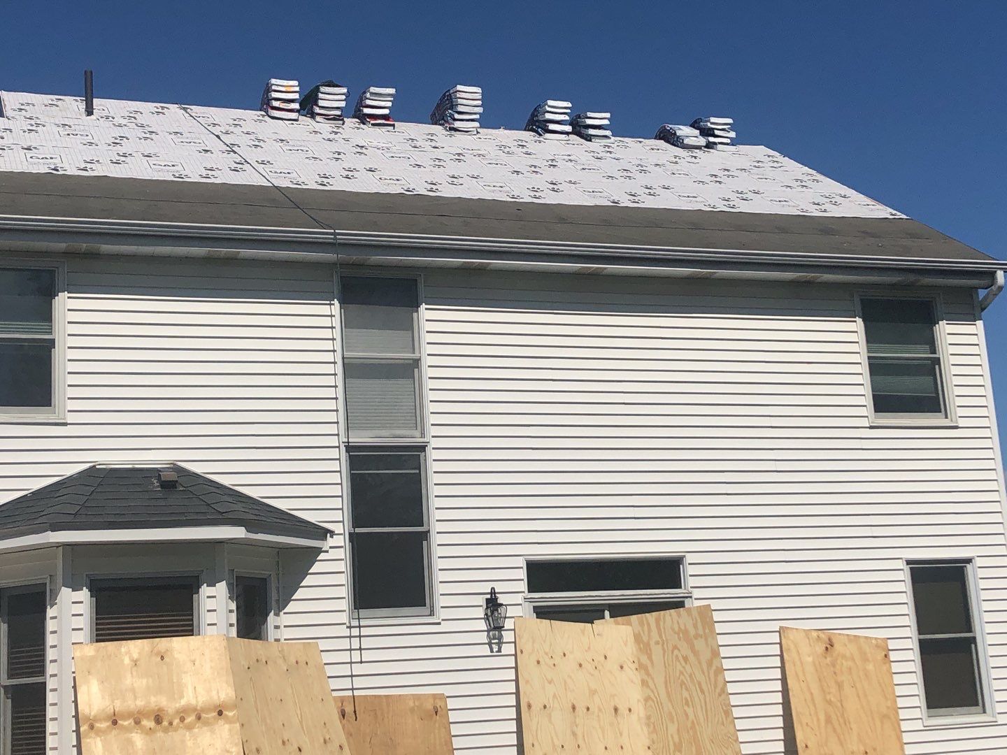 Eden Prairie, MN – Residential Roof Replacement by First Impressions Exteriors