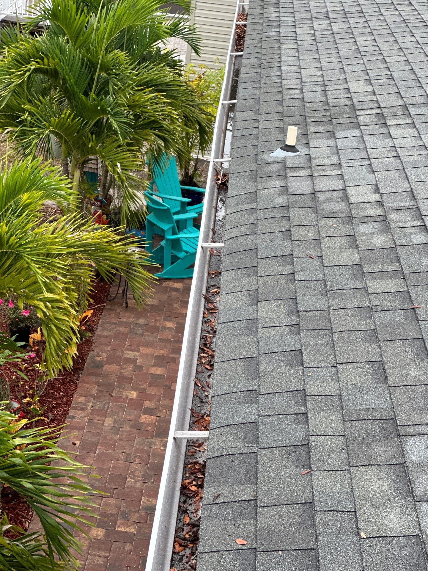 Gutter Cleaning and House Washing Services  by Sunshine AquaWash