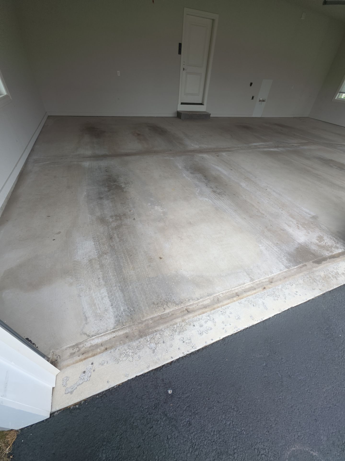 Vintage Zircon Garage Coating by NG Masonry & Construction LLC