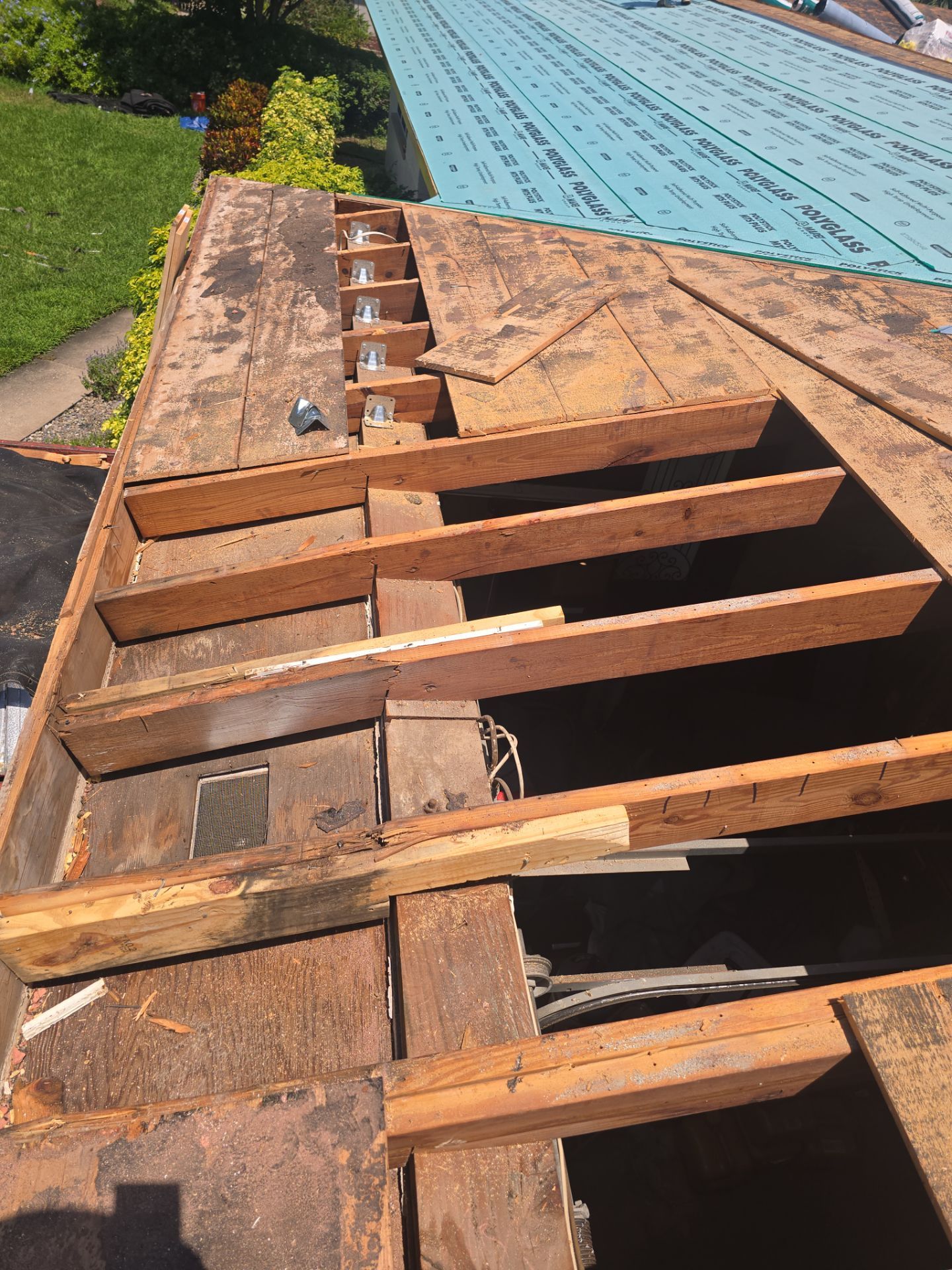 Project in St. Petersburg 33705 by Mitchell Roofing Company LLC 