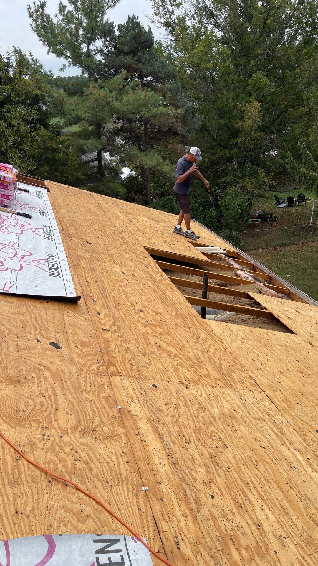 Roof Replacement with Owens Corning Aged Copper and Platinum Warranty in Hanover, PA by Bealing Roofing & Exteriors