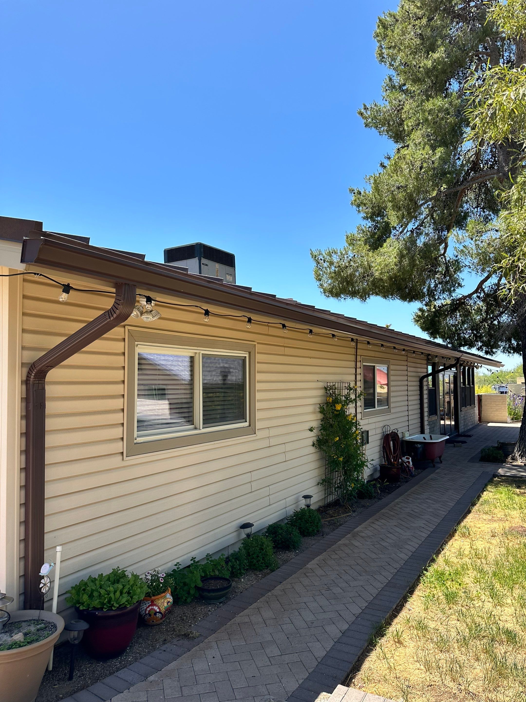 Weathered Rust Standing Seam by Reimagine Roofing