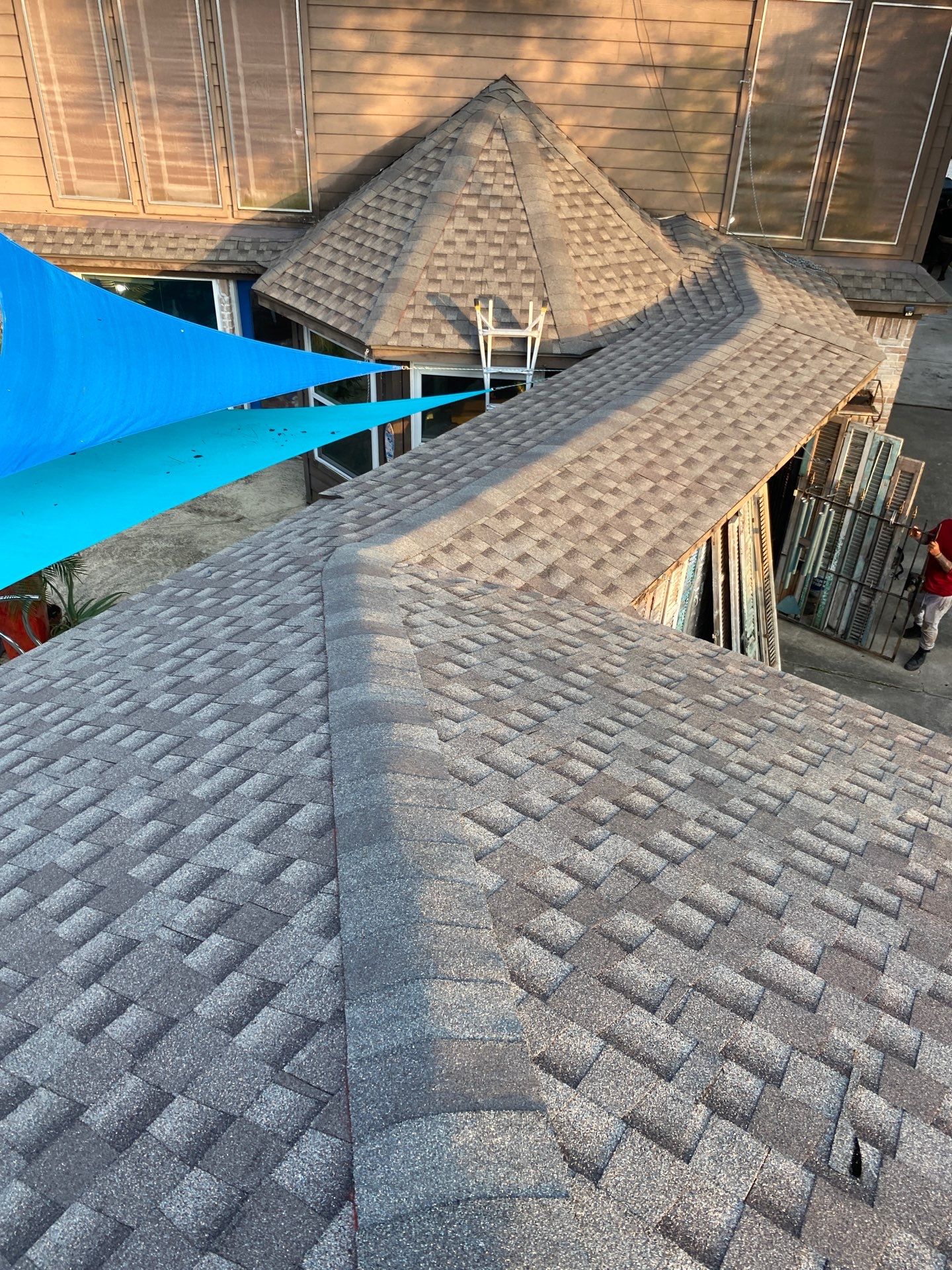 John V by Boss Hogg Roofing