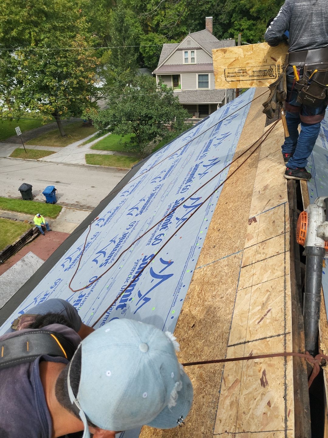 ATLAS PINNACLE COLOR: BLACK SHADOW DRIP EDGE: BLACK by Eagle Eye Roofing