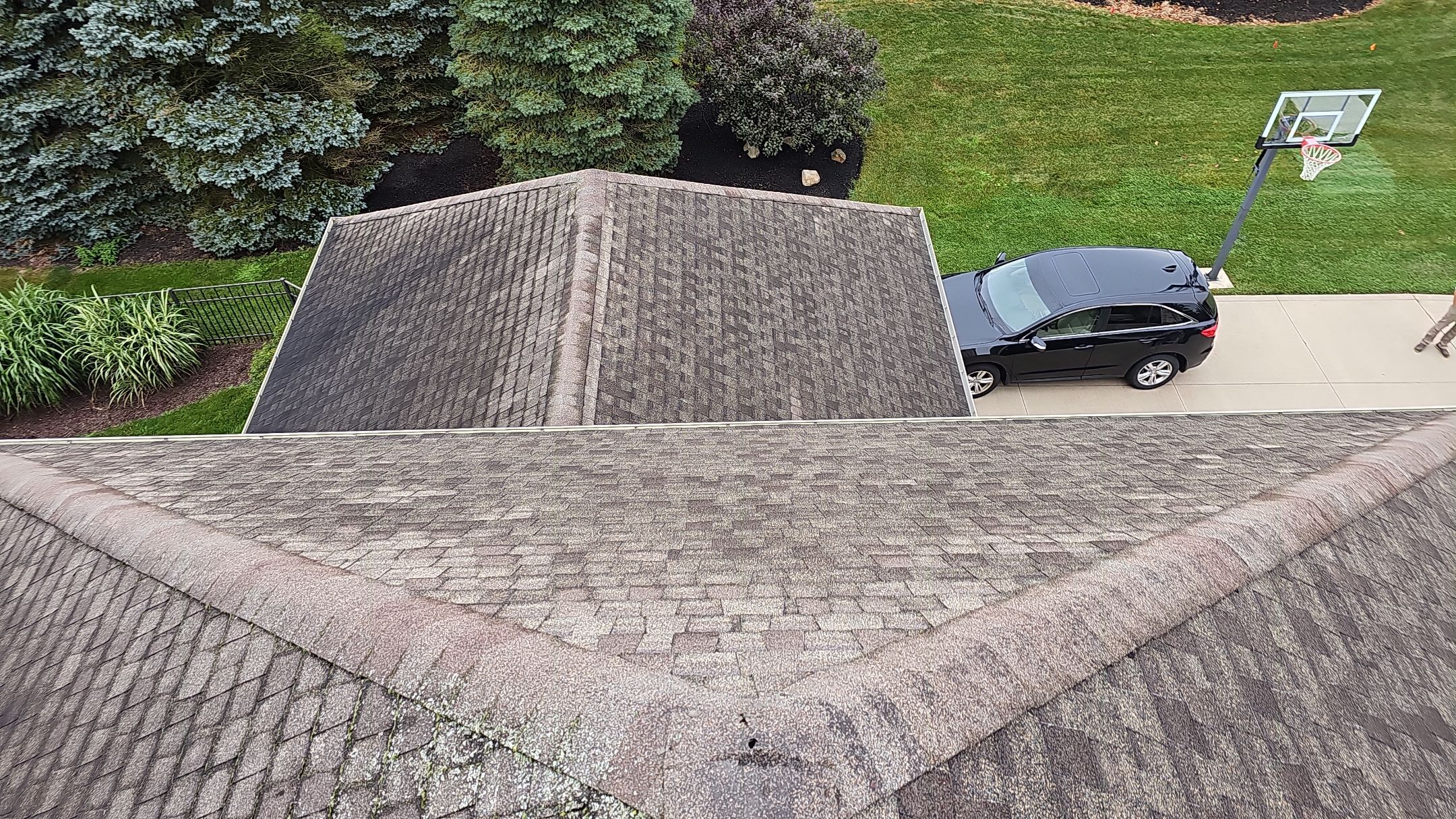 ATLAS PINNACLE COLOR: WEATHERED WOOD by Eagle Eye Roofing