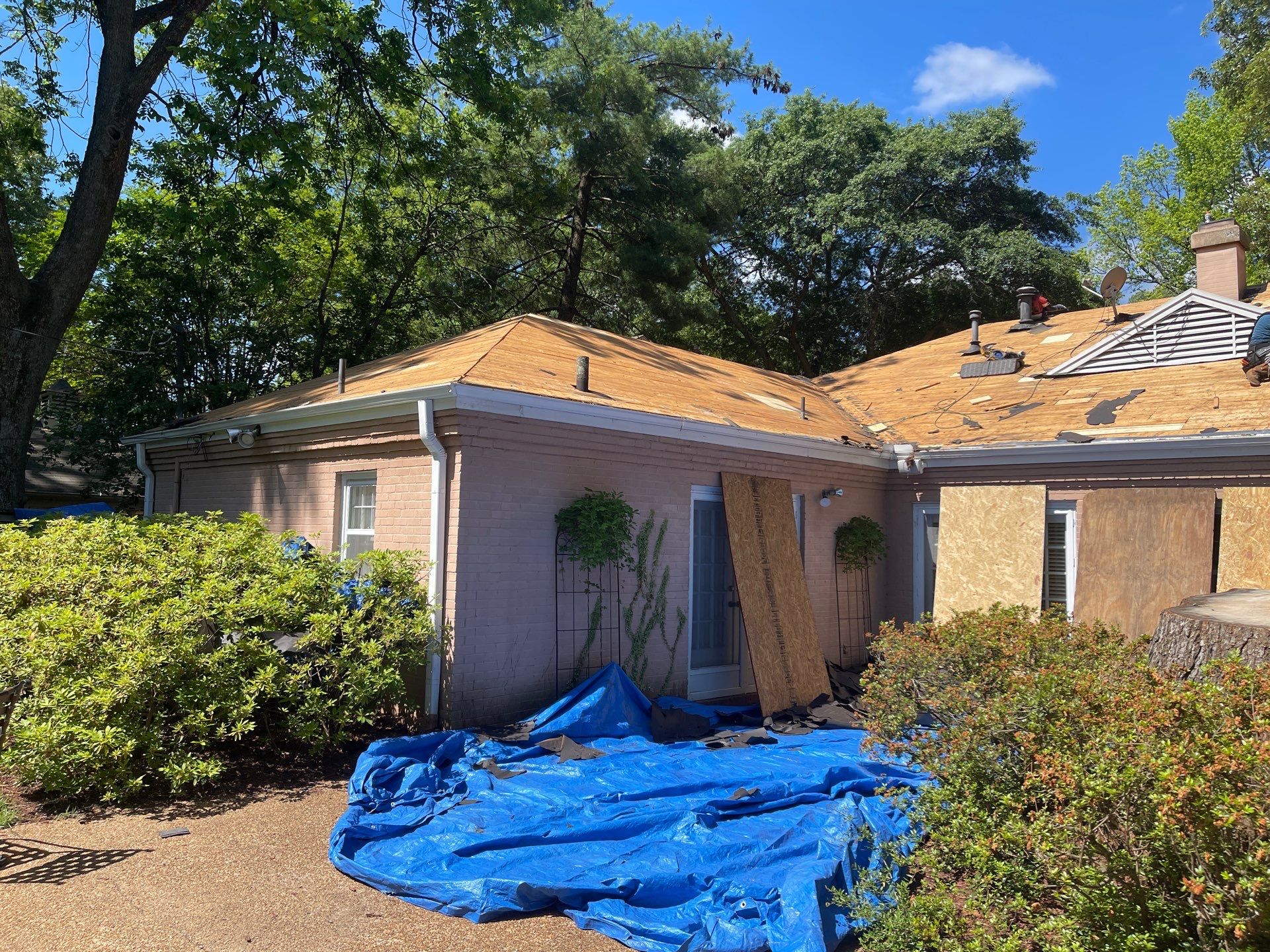 East Memphis Home Roof Replacement Featuring Pewter Gray GAF Timberline HD Shingles by Revival Roofing Services
