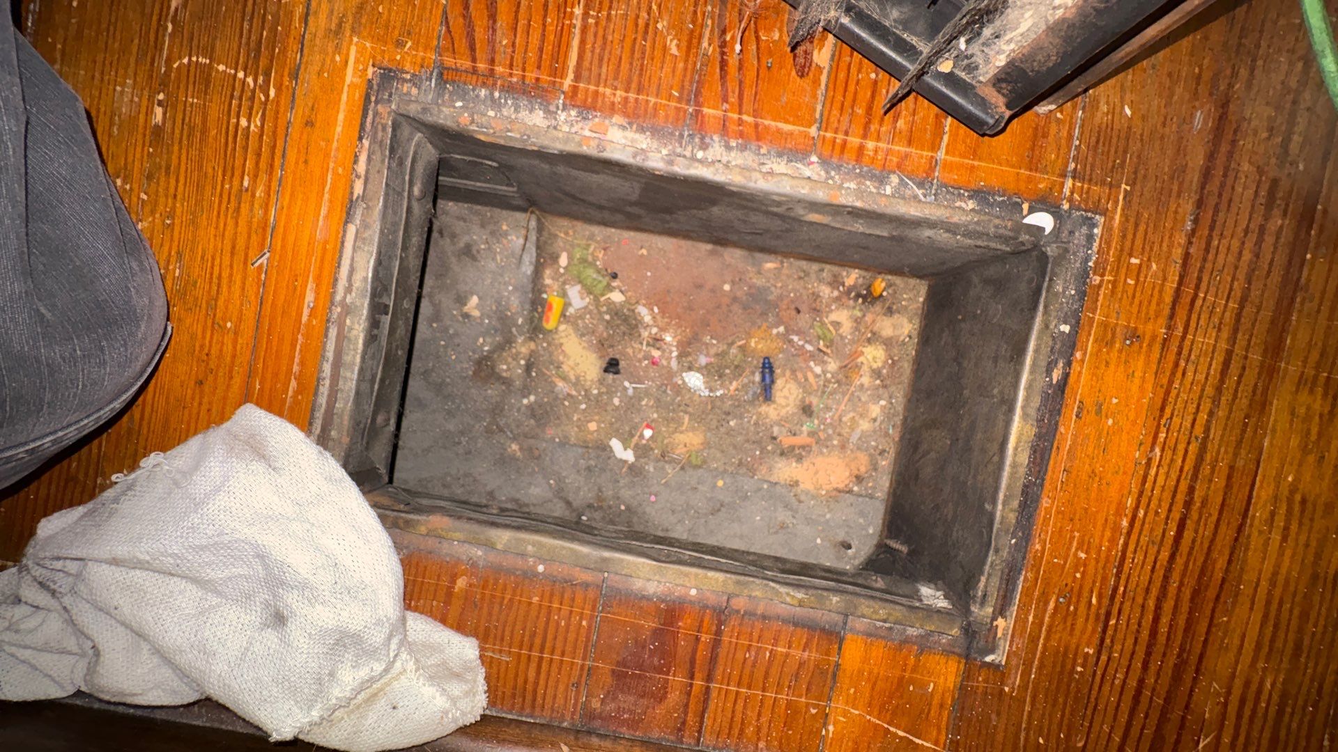 Residential Air Duct & Furnace Cleaning with Sanitizing in Canonsburg, PA by Superior Air Duct Cleaning