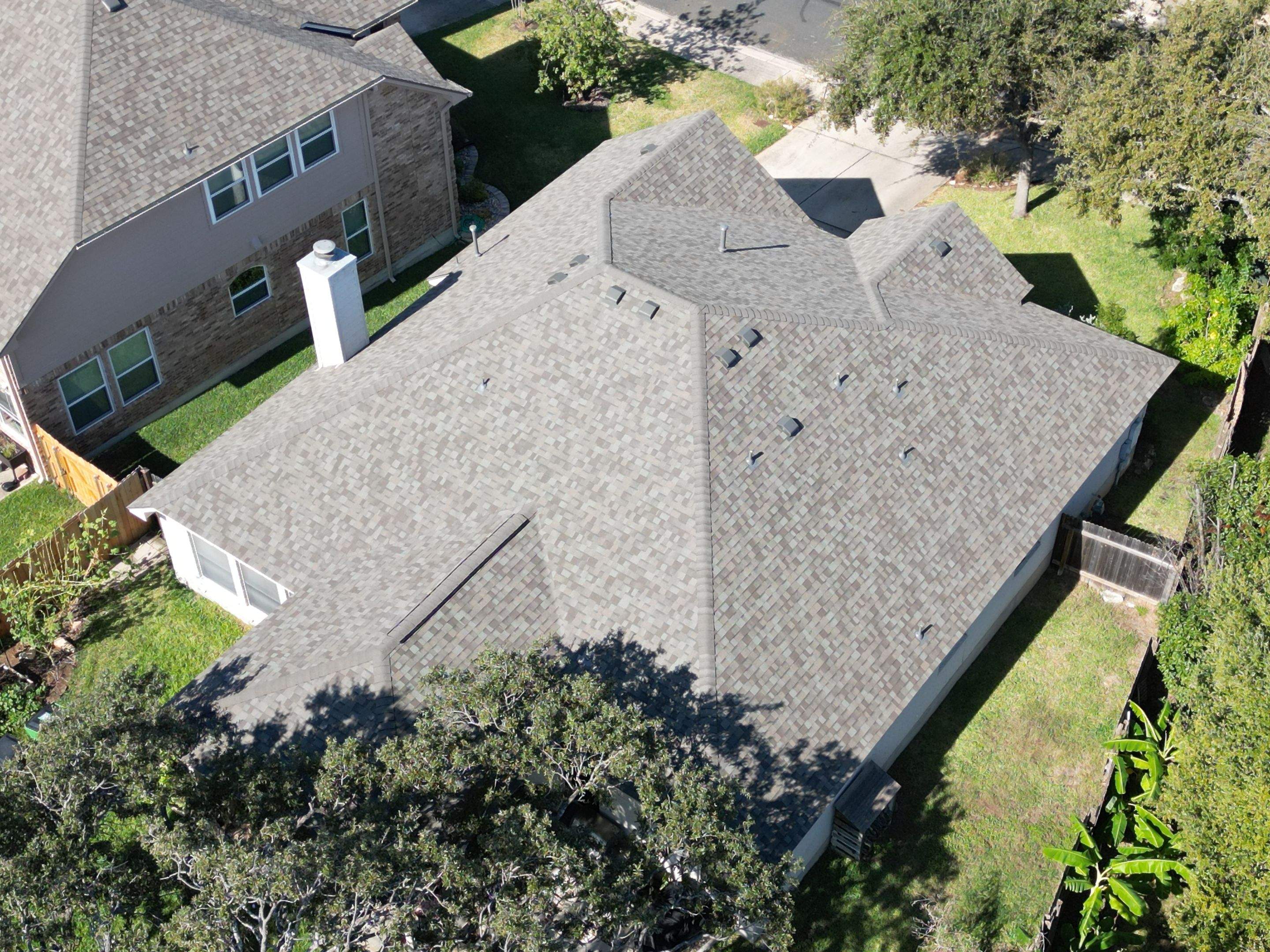 Driftwood - Owens Corning TruDefinition Duration by RoofsOnly.com