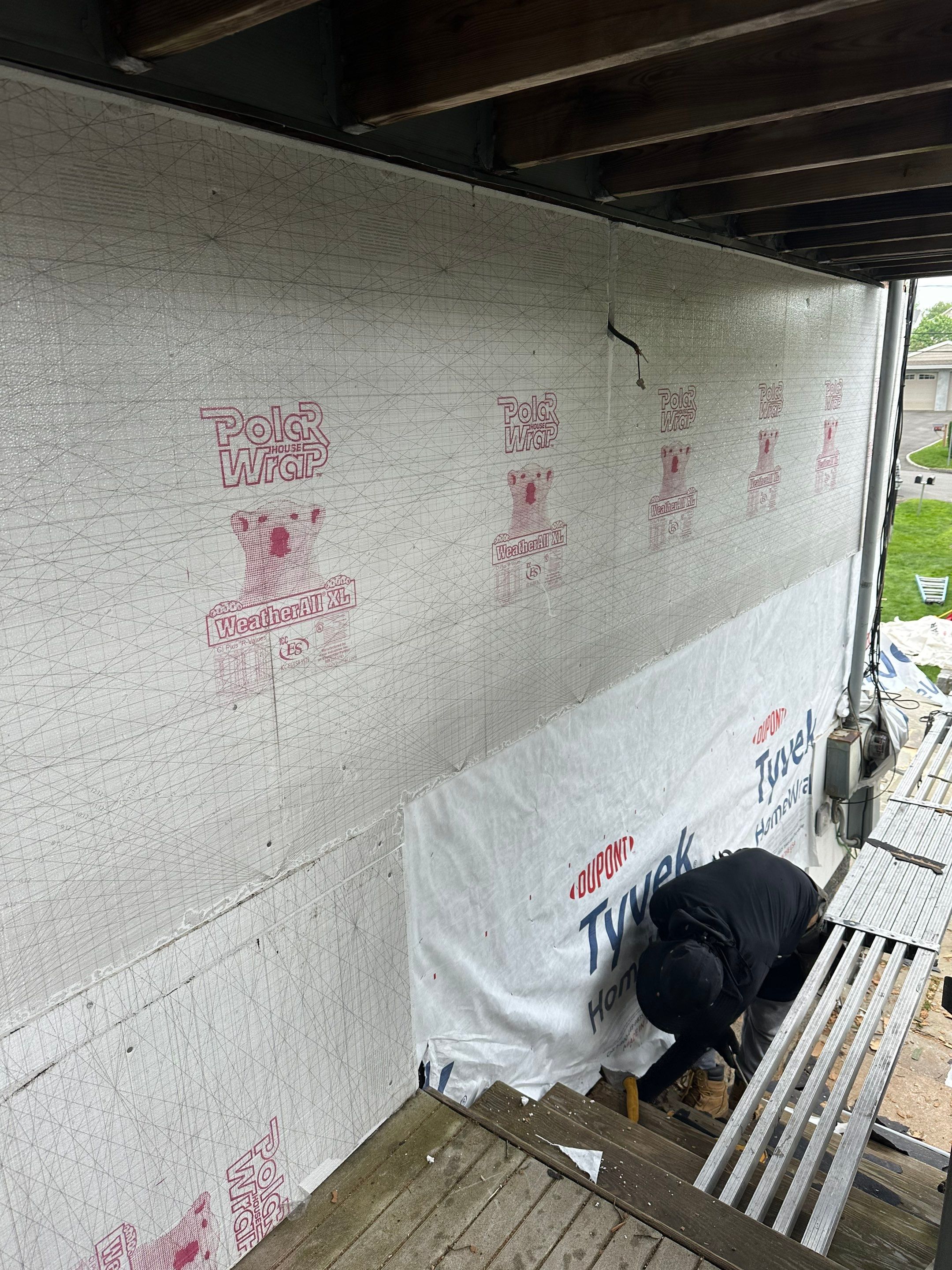 Siding Installation using Certainteed Cedar Impressions Straight Edge Perfection Shingles - D7 - Sterling Gray by A Plus Exterior