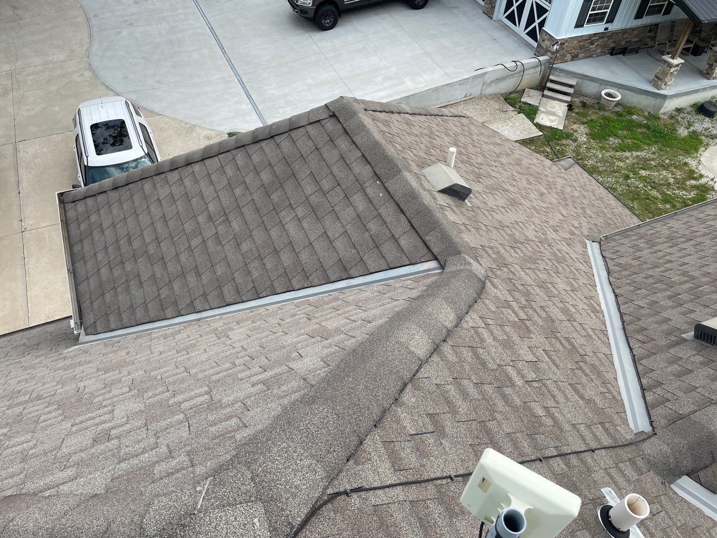 Complete Home Makeover  by EEC  Windows, Siding & Roofing 