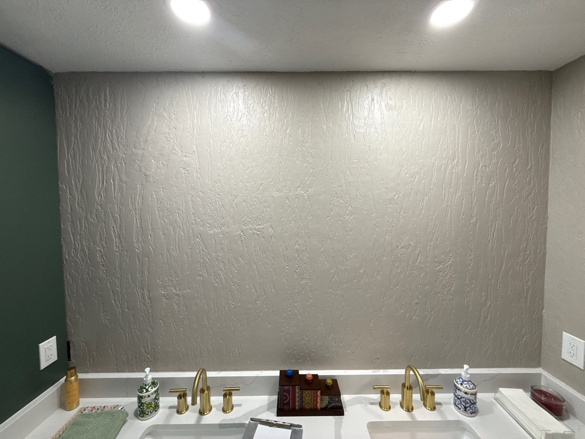 Beveled Mirrors w/ Gold Mirror Clips by Richardson Glass & Mirror