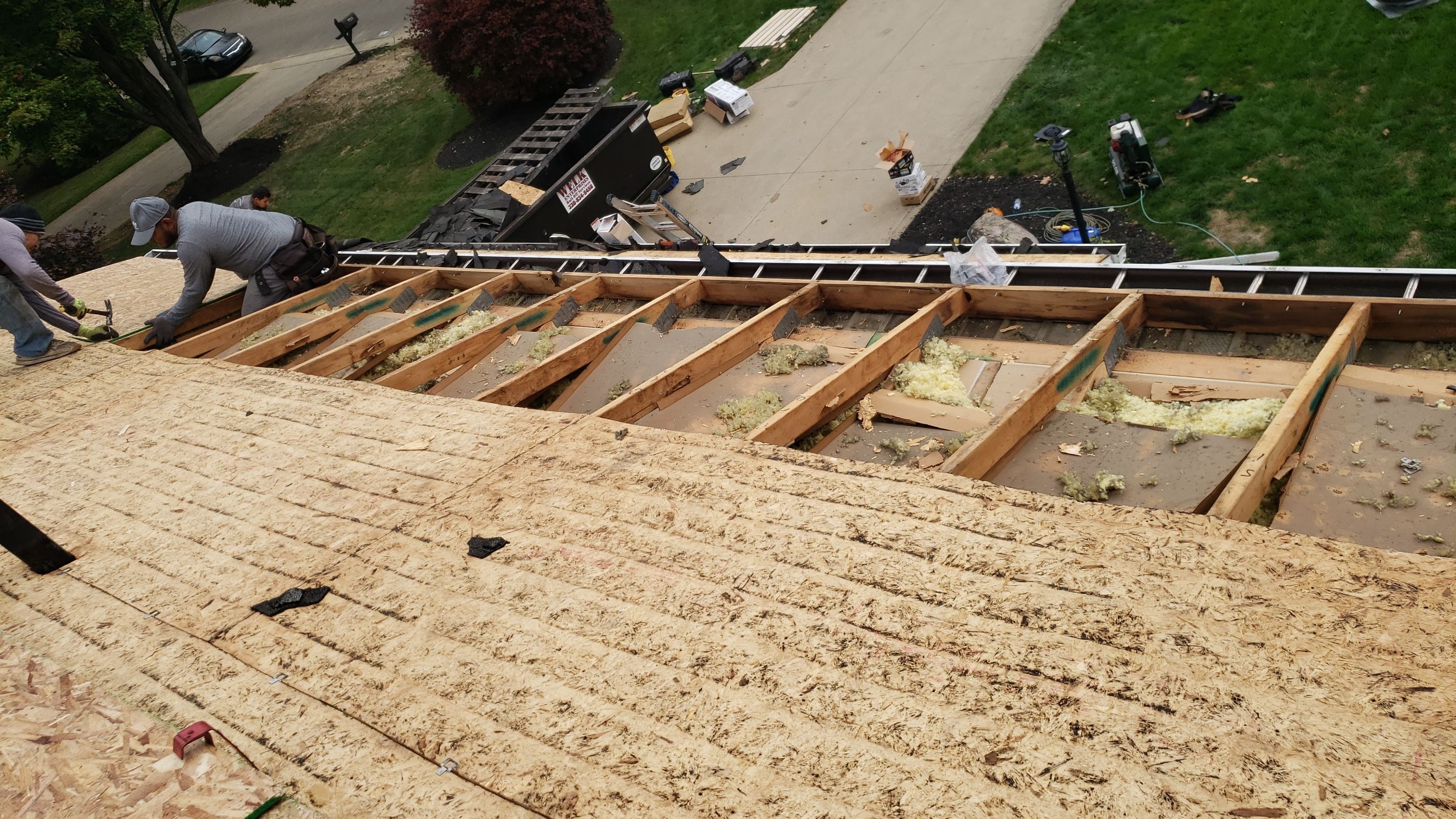 CERTAINTEED LANDMARK COLOR: PEWTER DRIP EDGE: WHITE by Eagle Eye Roofing