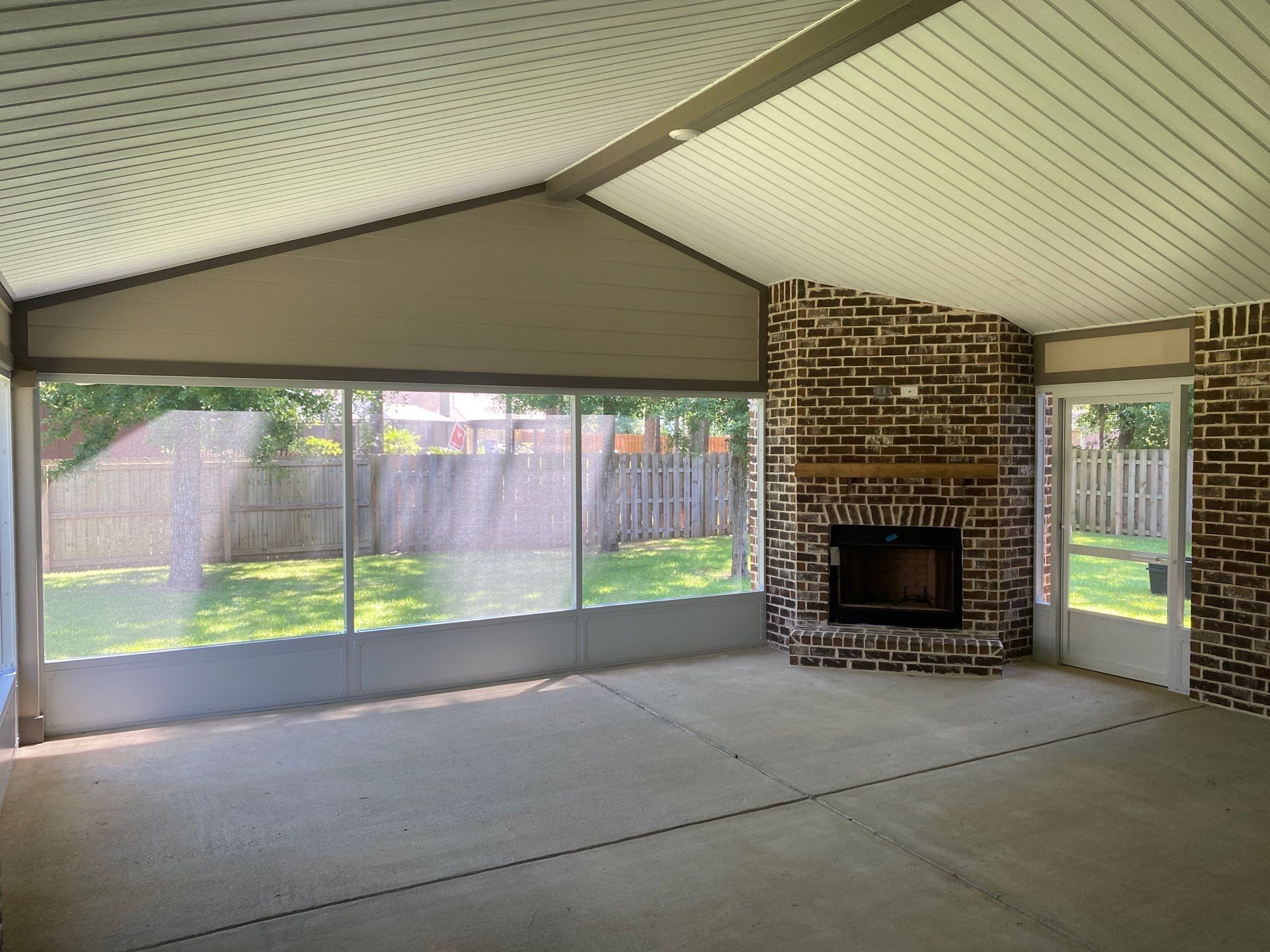 Cathedral Style Screen Under by Titan Sunrooms