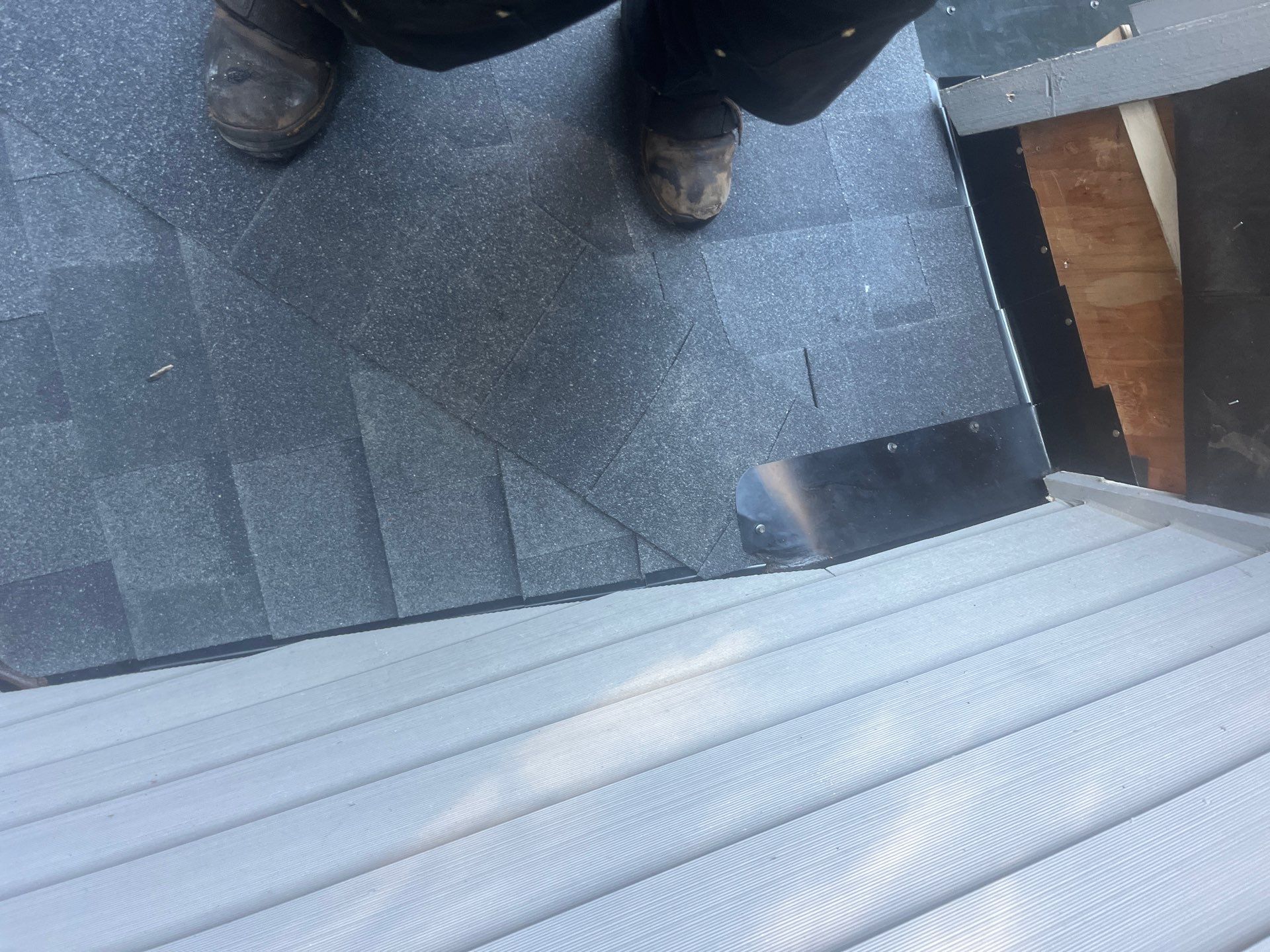 Project in West linn by Tom Leach Roofing