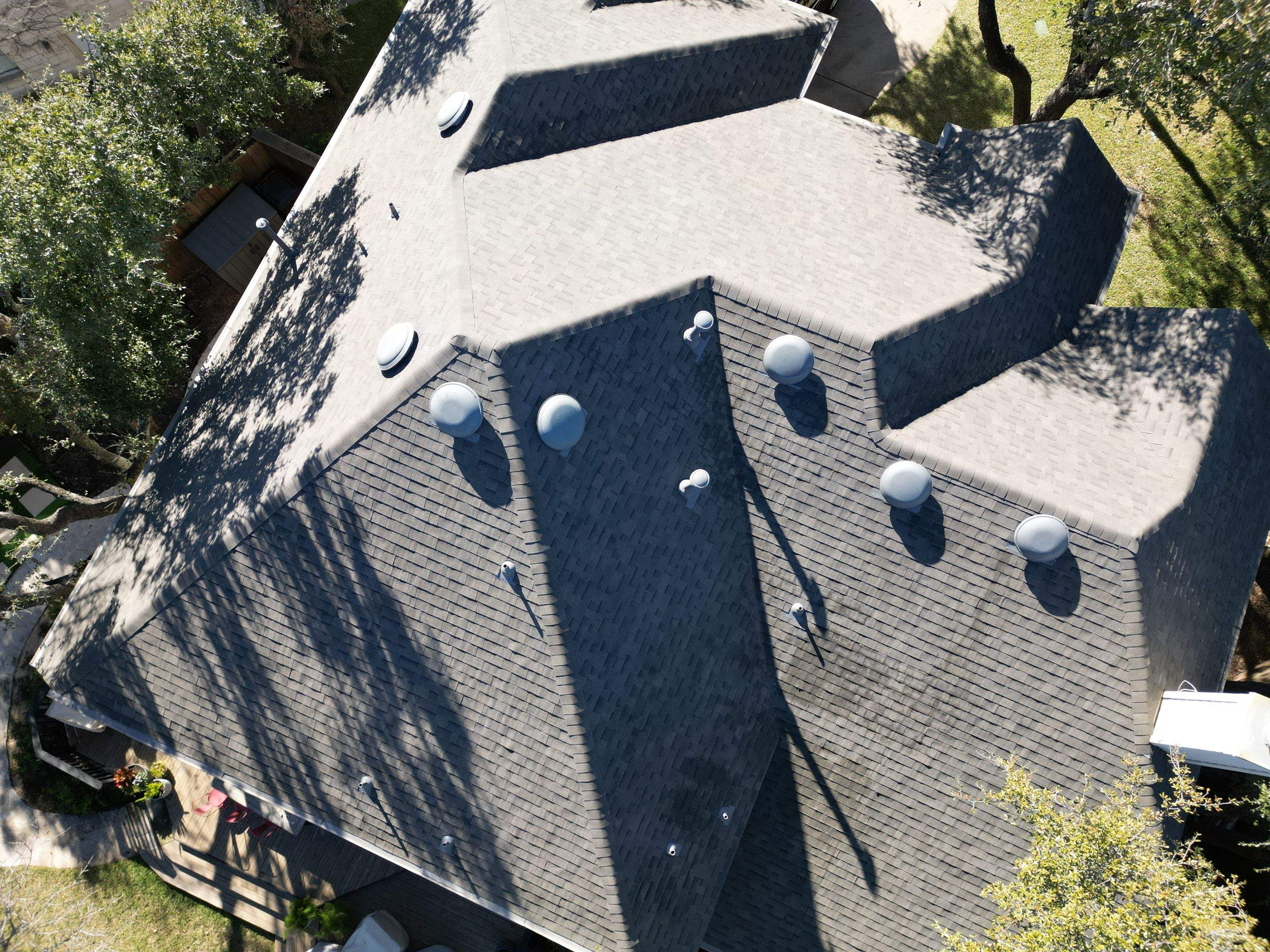 Weathered Wood - Malarkey Highlander by RoofsOnly.com