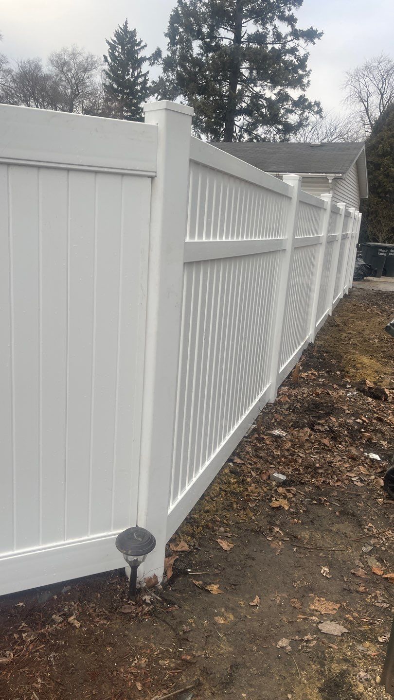 Vinyl Fence Replacement/Installation by Kraz Construction