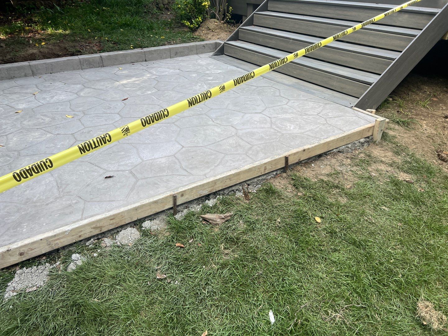 Burntleaf - Screen Porch by Pillar and Pine