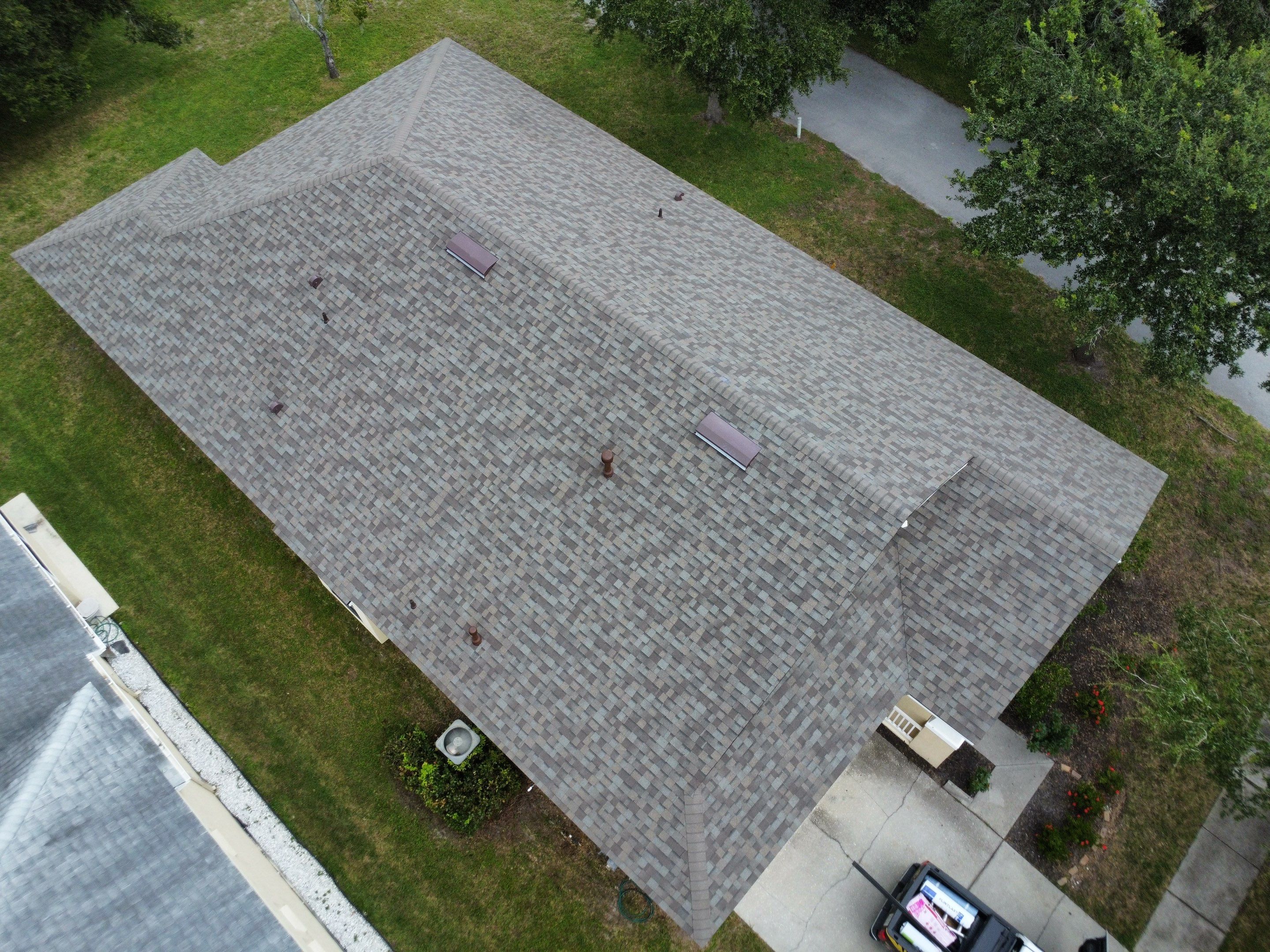 Roof Replacement in Lutz, FL by Steadfast Roofing 