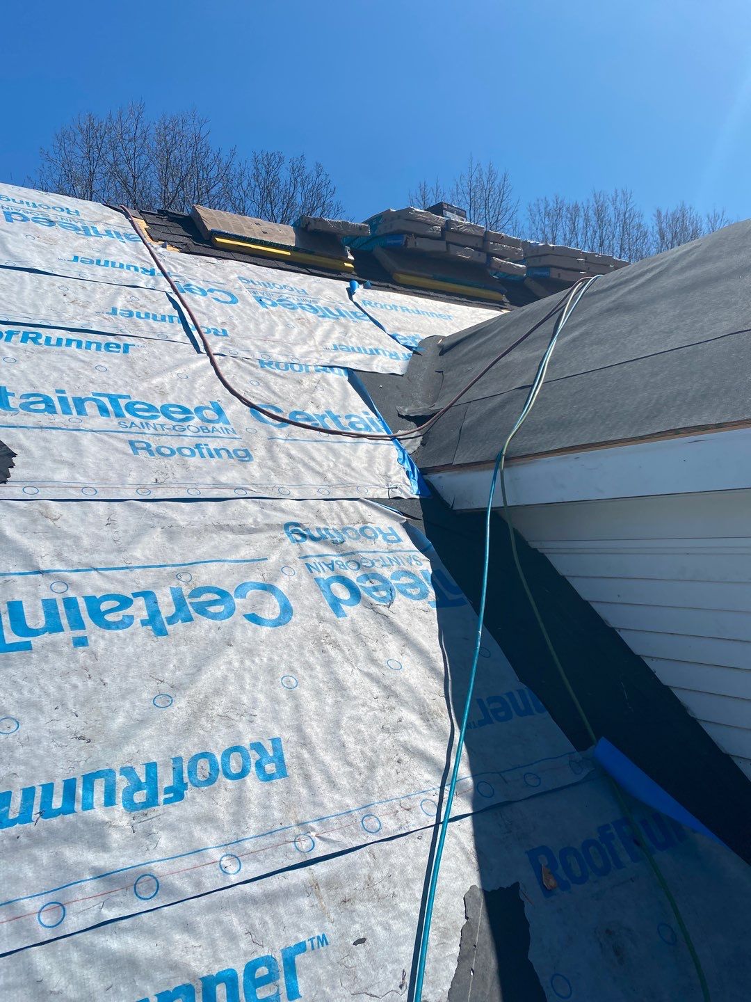 Roof Replacement using CertainTeed Landmark by 180 Contractors