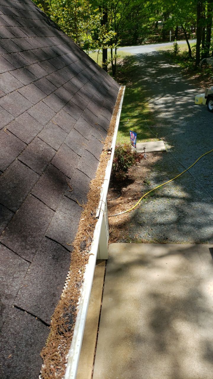 House Wash using cleaner by Power Wash Masters LLC