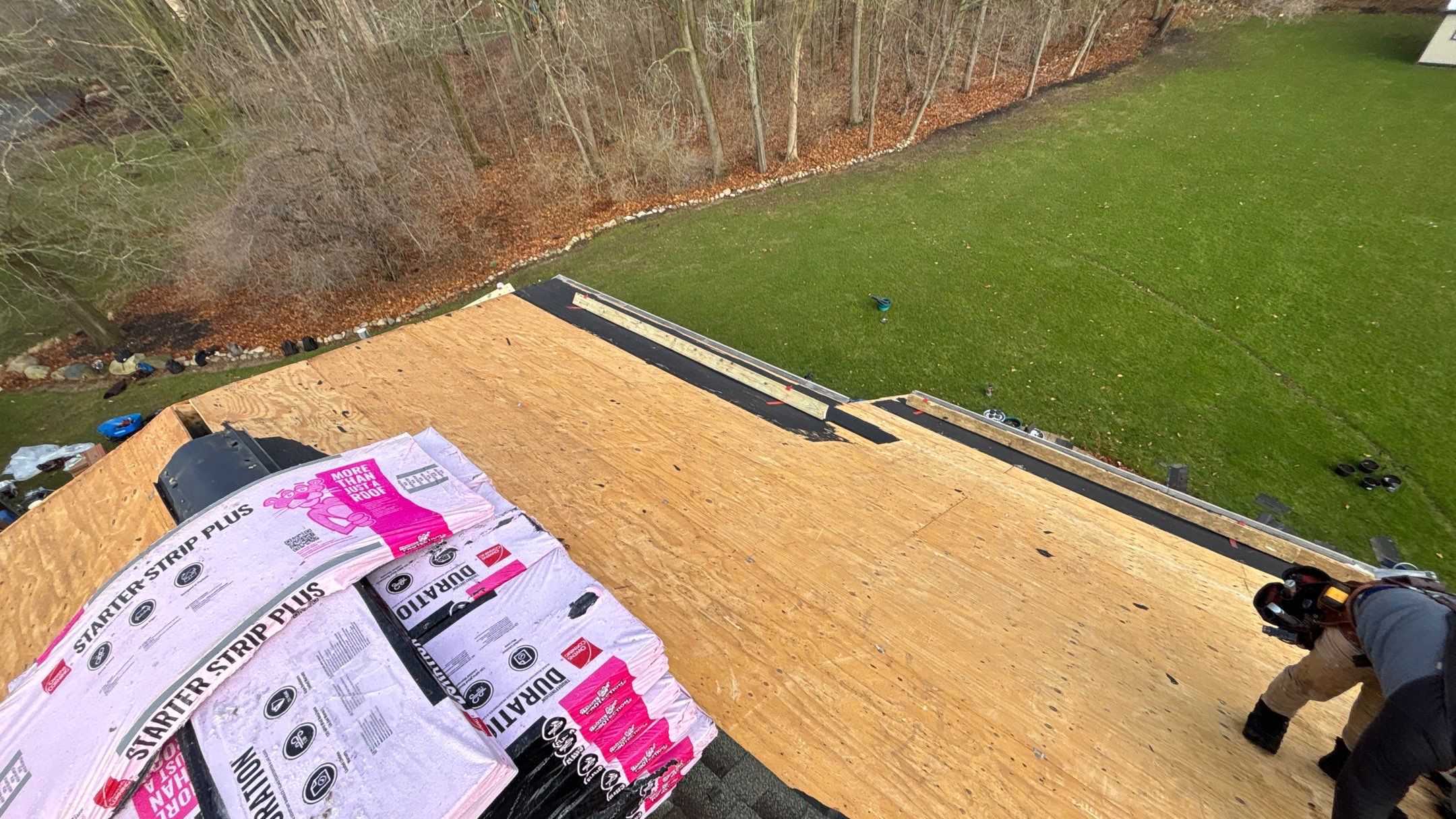 Roof Replacement using Owens Corning Onyx Black by 180 Contractors