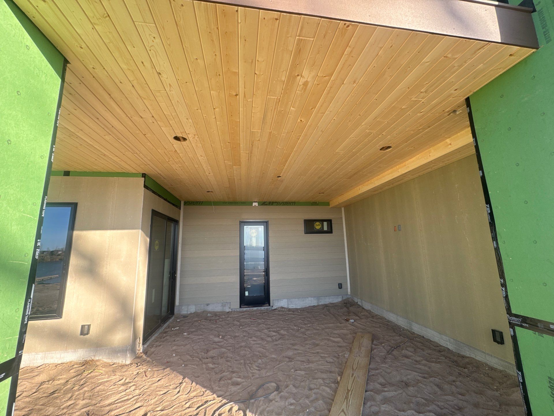 Lakehouse Deck by EAGLE EYE ENTERPRISES