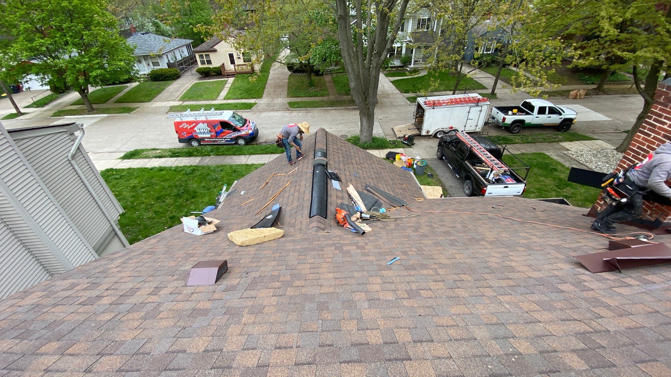 Roof Replacement using CertainTeed Landmark by 180 Contractors