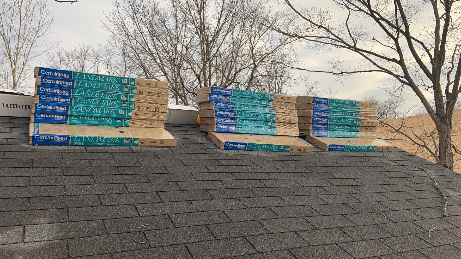 Roof Replacement using CertainTeed Landmark by 180 Contractors